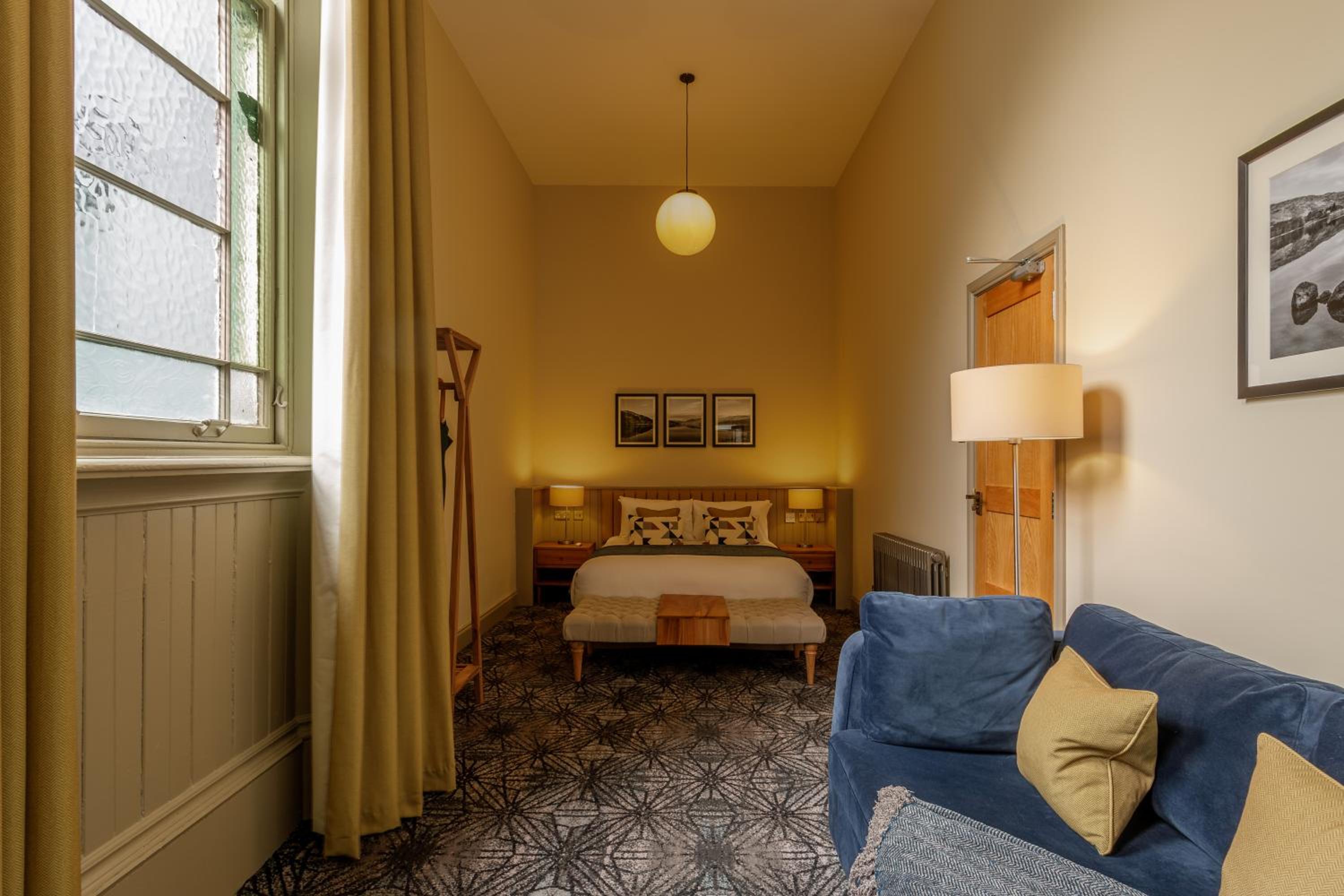Deluxe Family Room - Photo 1