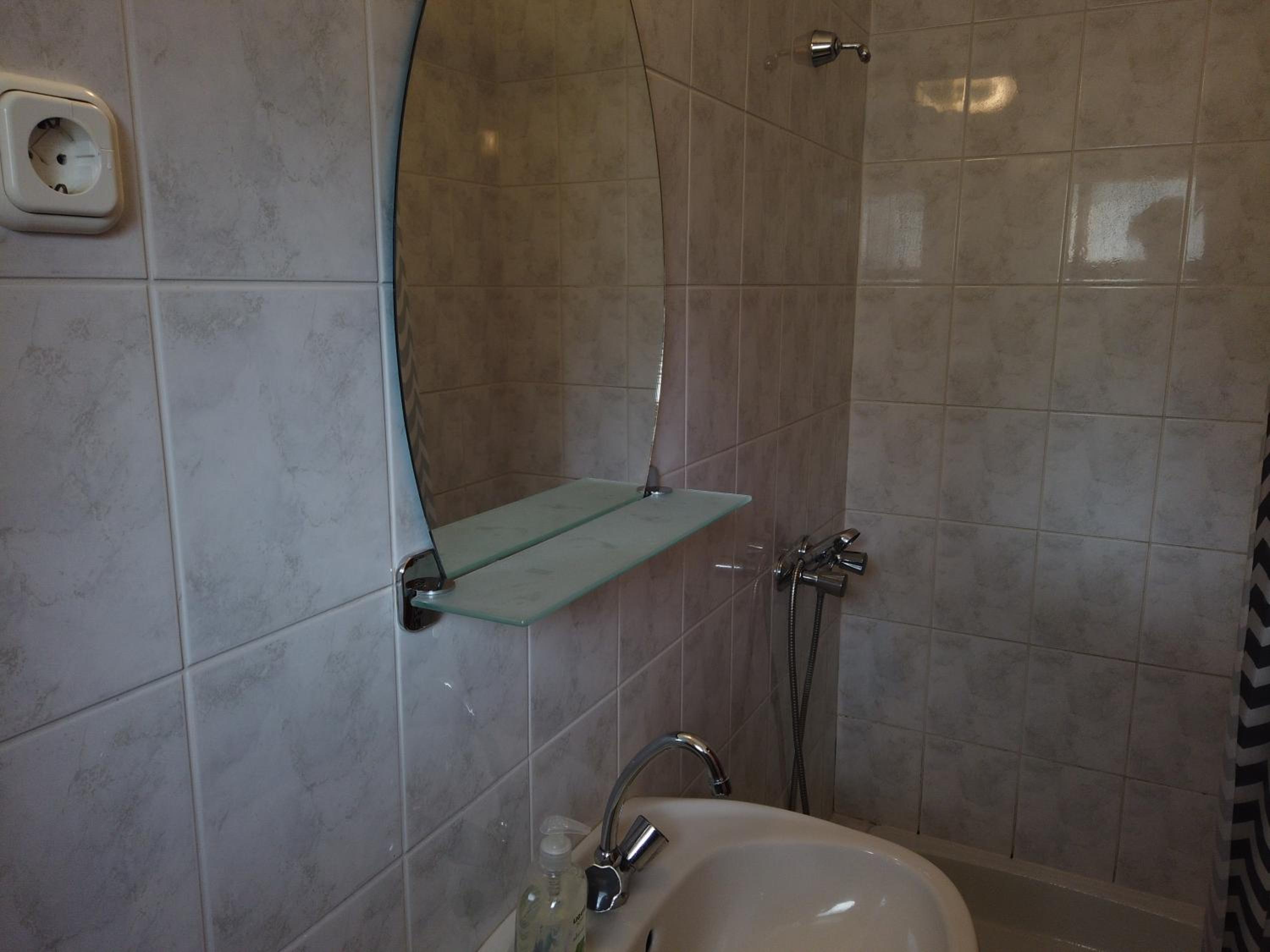 Double Room with Garden View - Photo 4