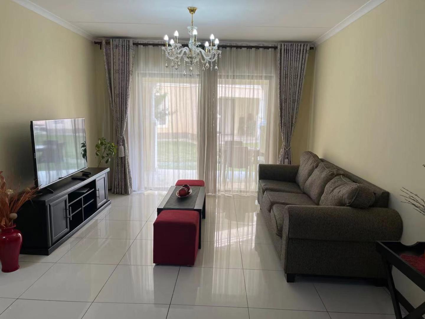 Standard Family Room photo 1