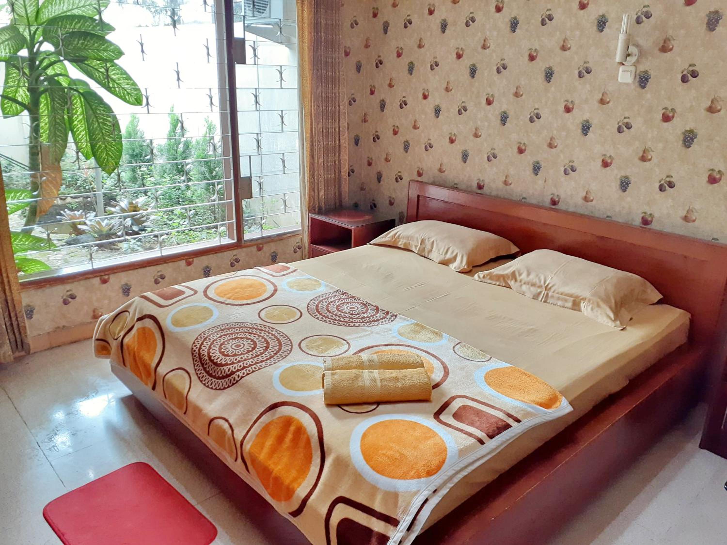 King Room with Garden View