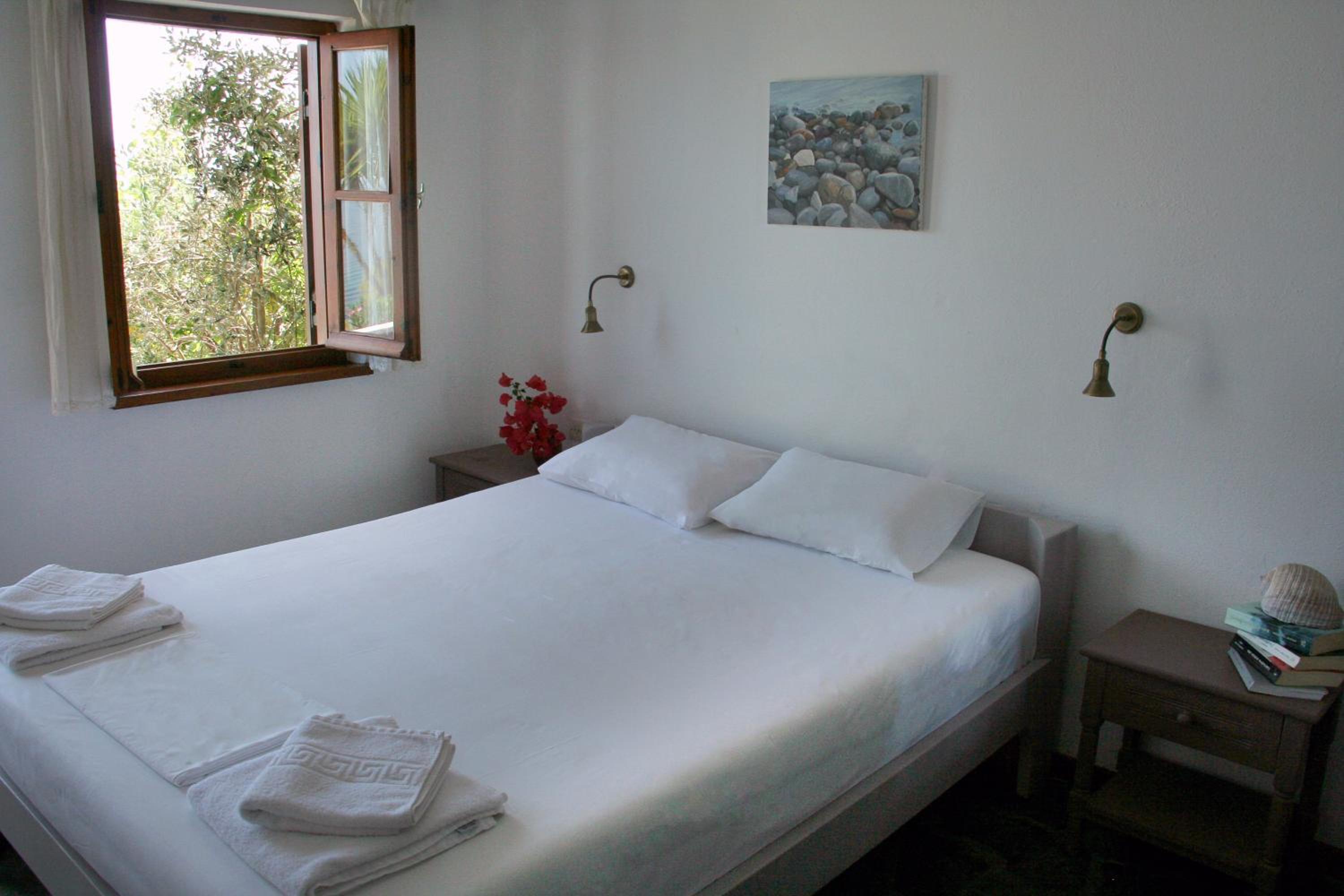 Standard Double or Twin Room with Sea View photo 2