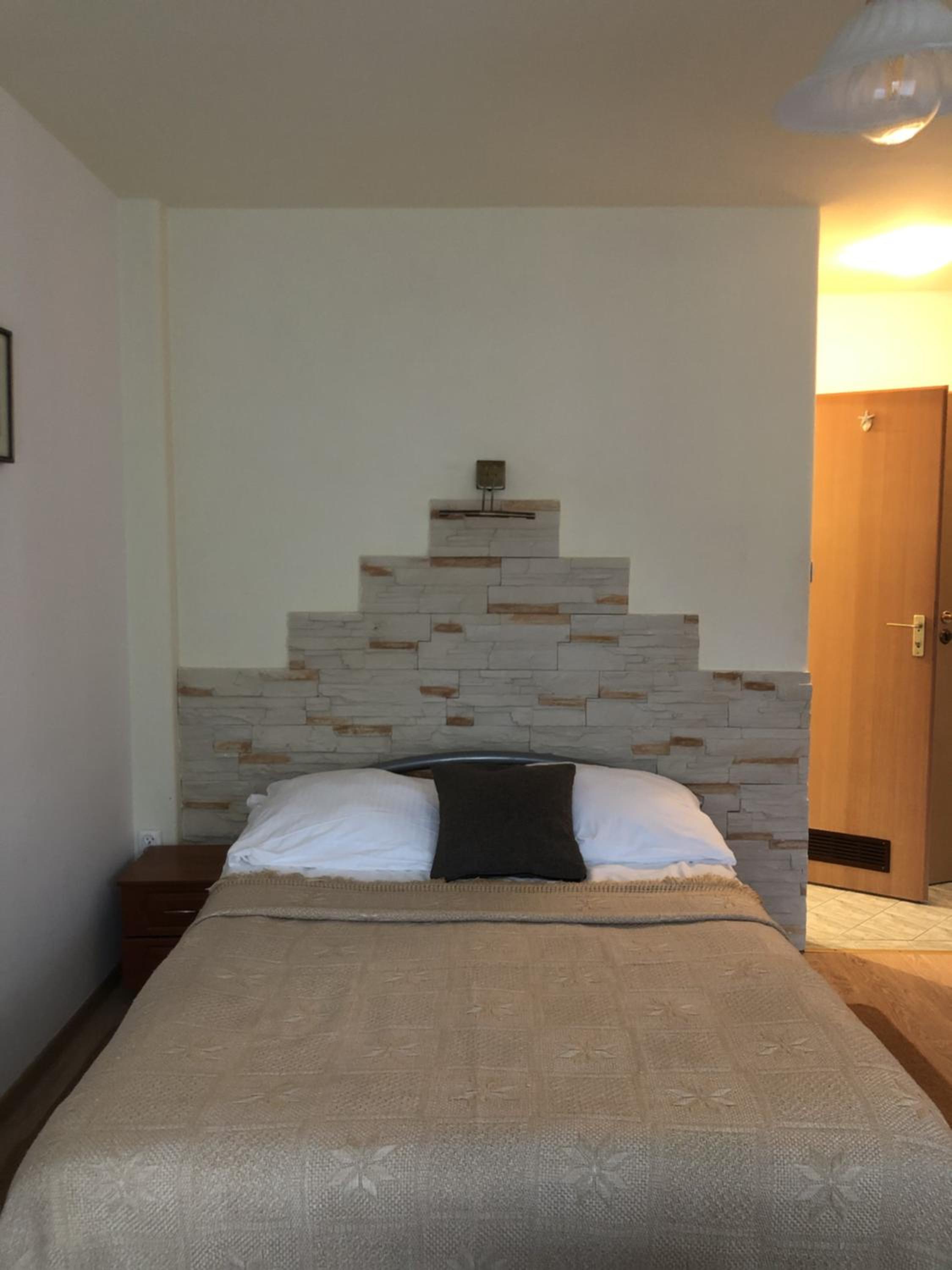 Large Double Room photo 2