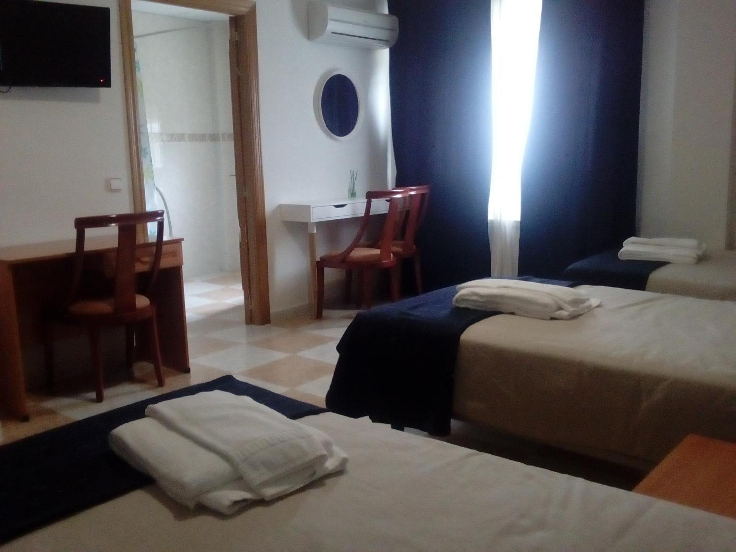 Triple Room photo 2