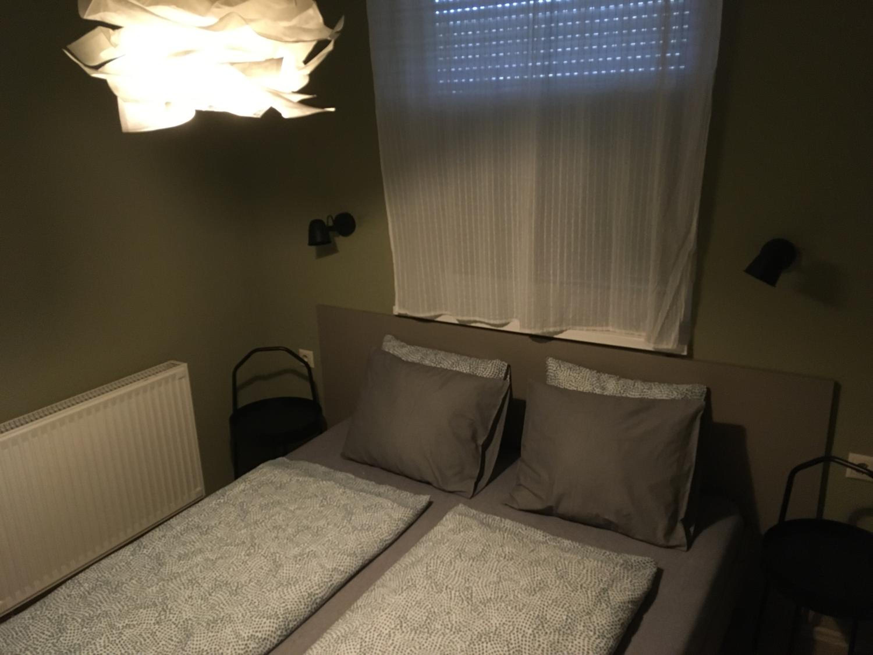 One-Bedroom Apartment - Photo 20
