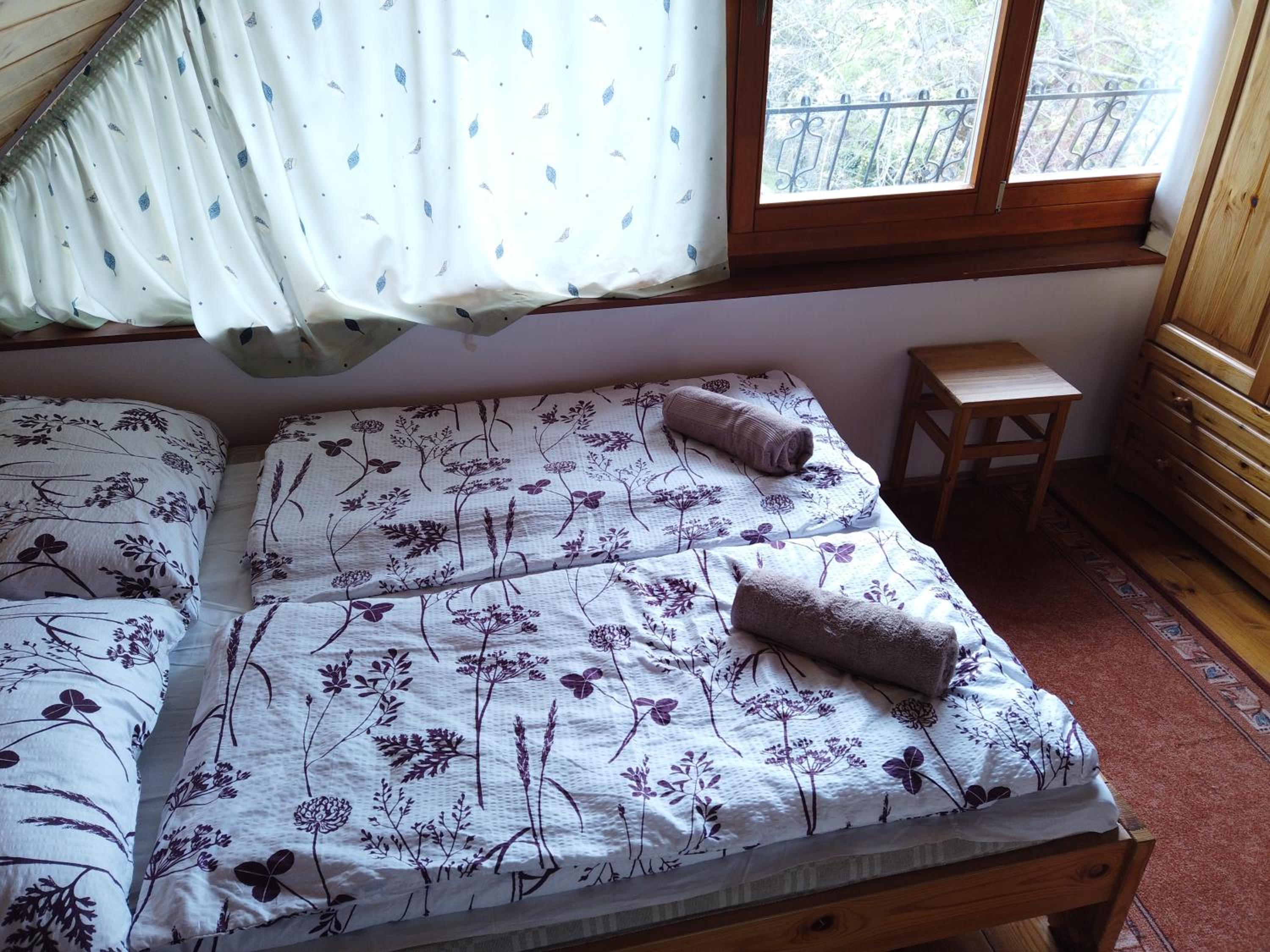Double Room - Photo 3