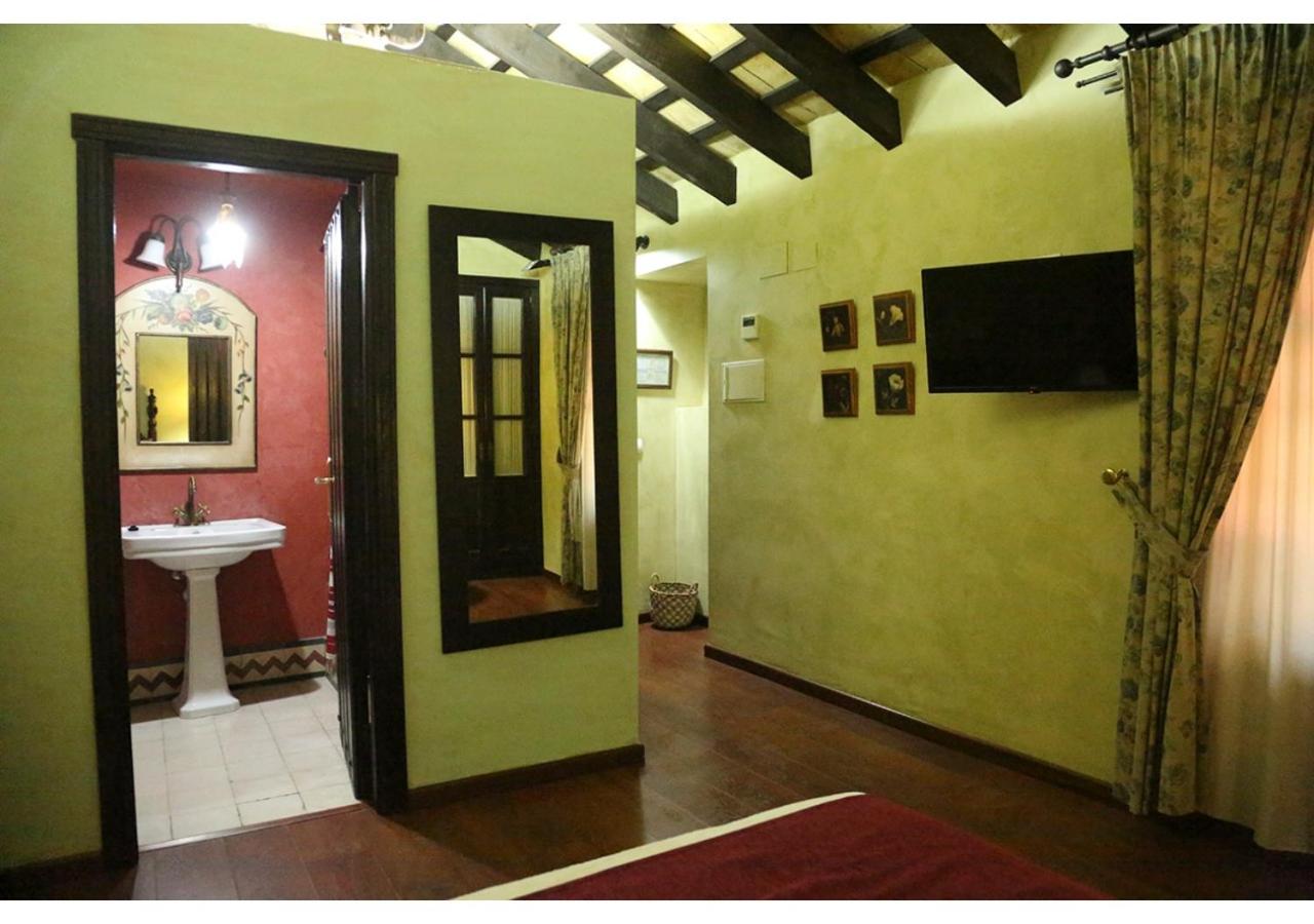 Superior Double Room - Photo 7
