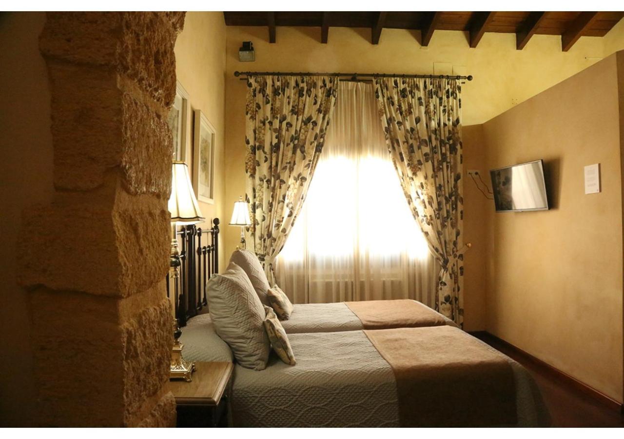 Superior Double Room - Photo 18