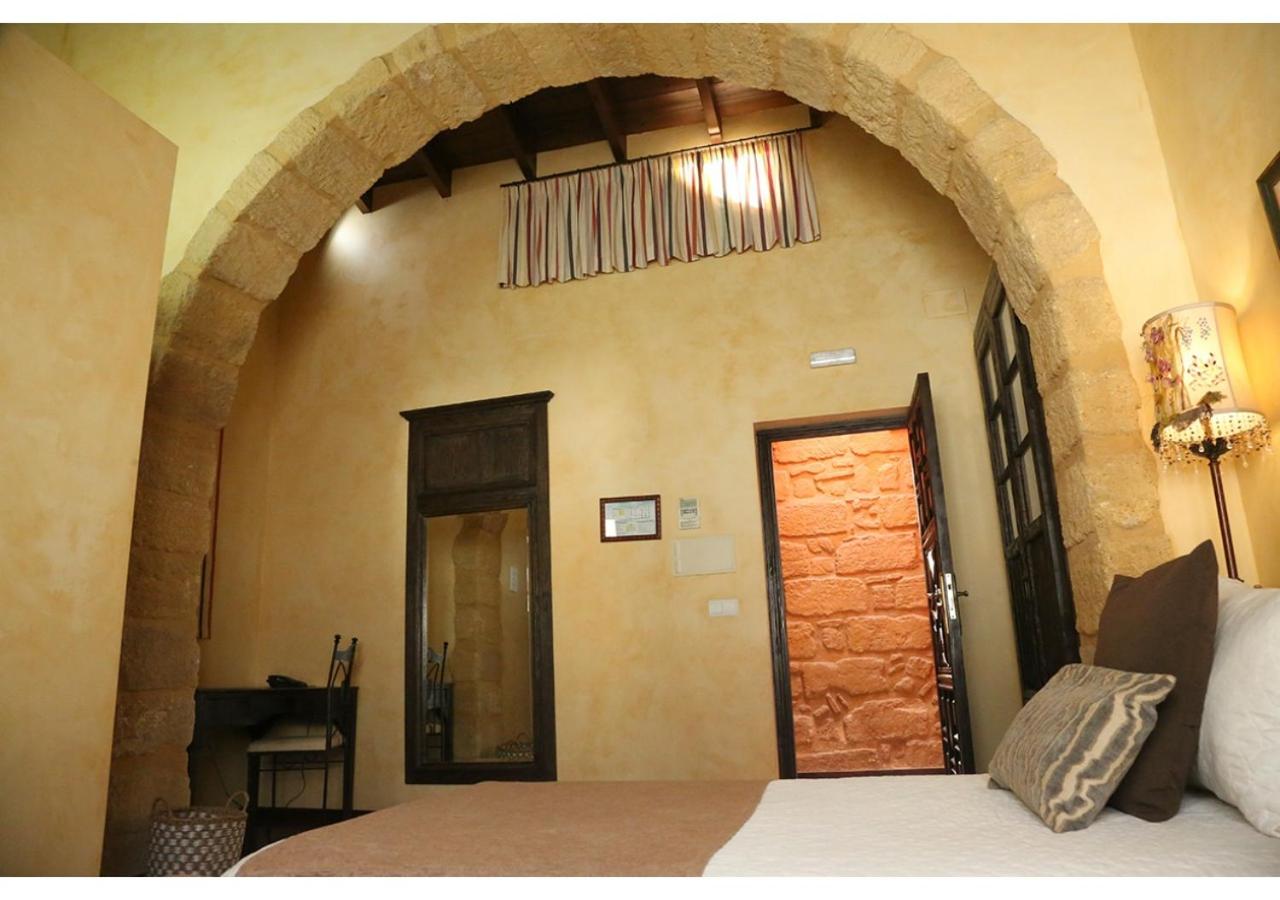 Superior Double Room - Photo 21