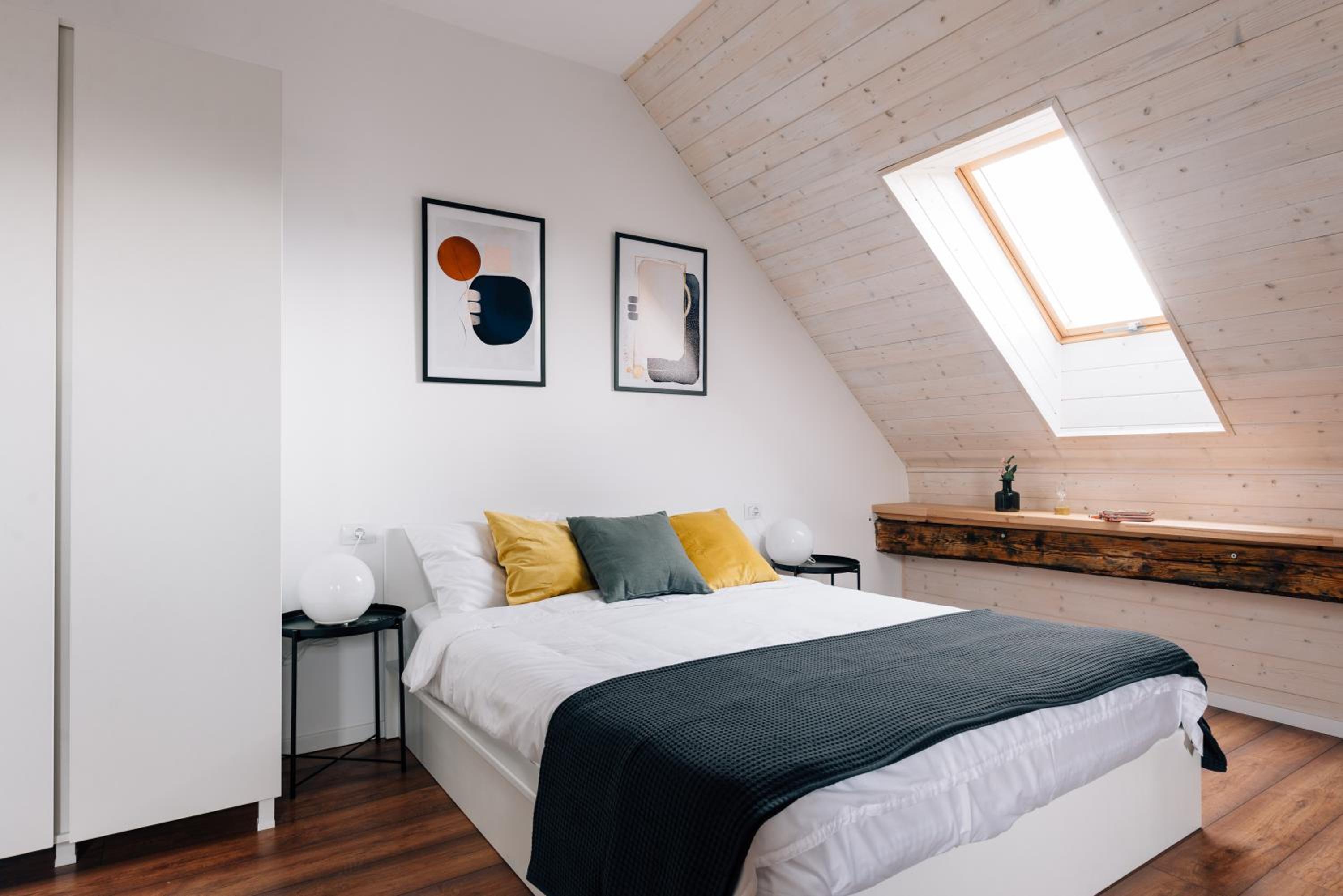 Studio Apartment photo 1
