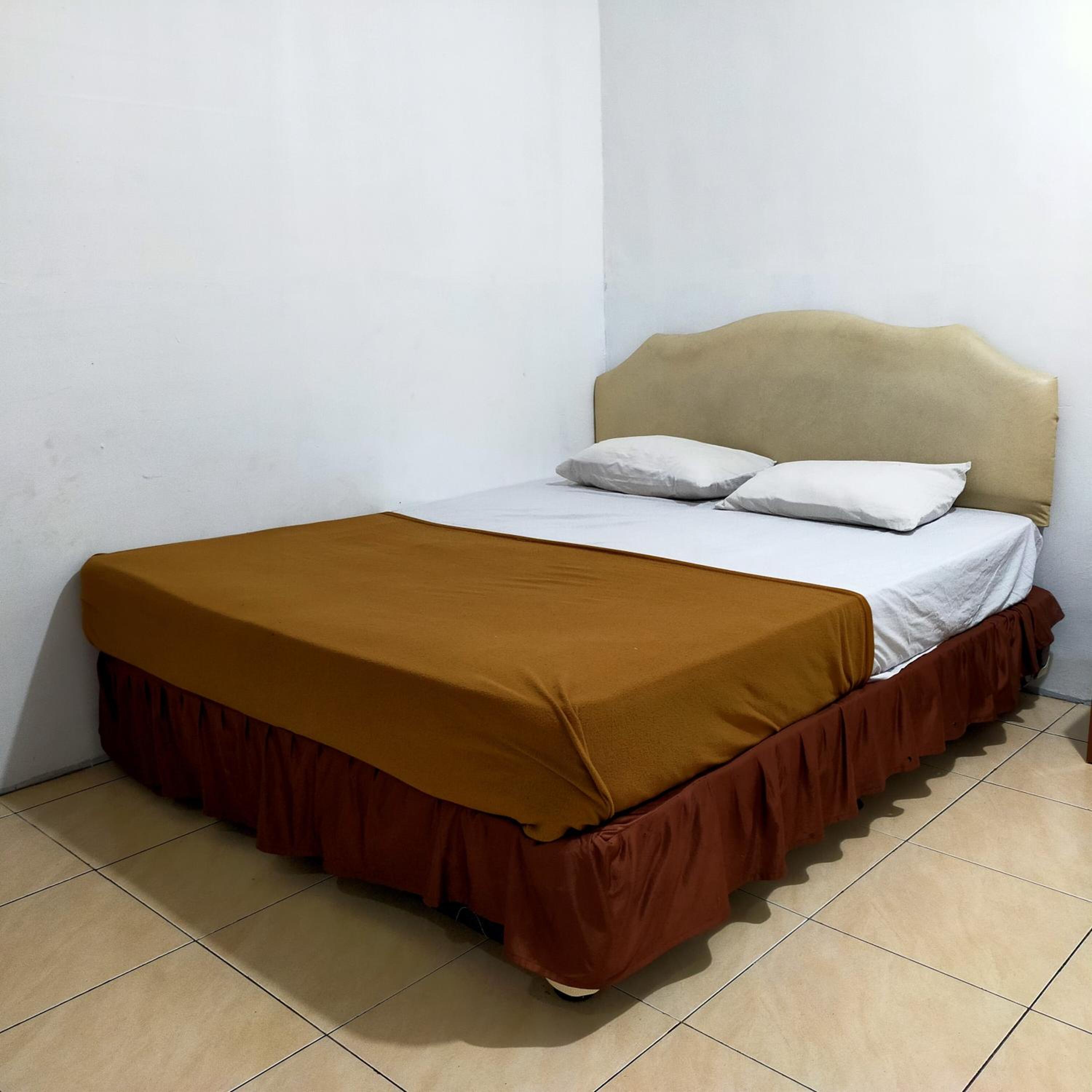 Standard Double Room - Photo 5