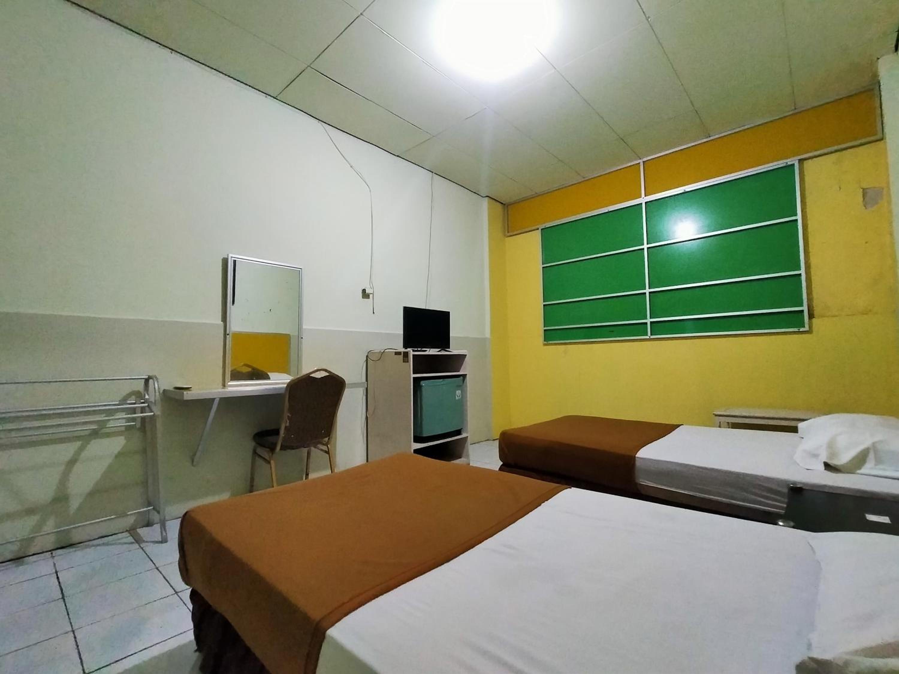 Deluxe Twin Room - Photo 6