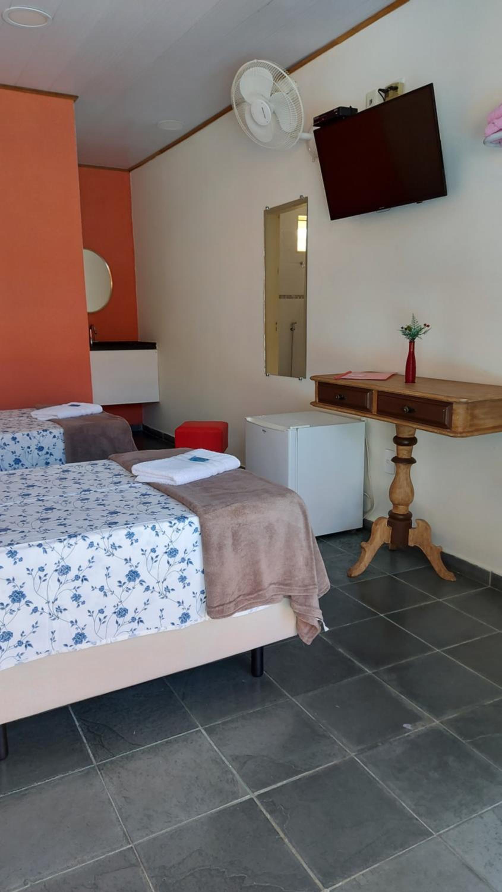 Double or Twin Room with Pool View photo 2