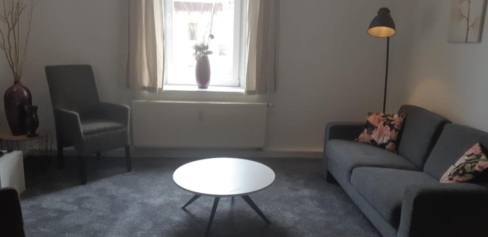 Two-Bedroom Apartment photo 3