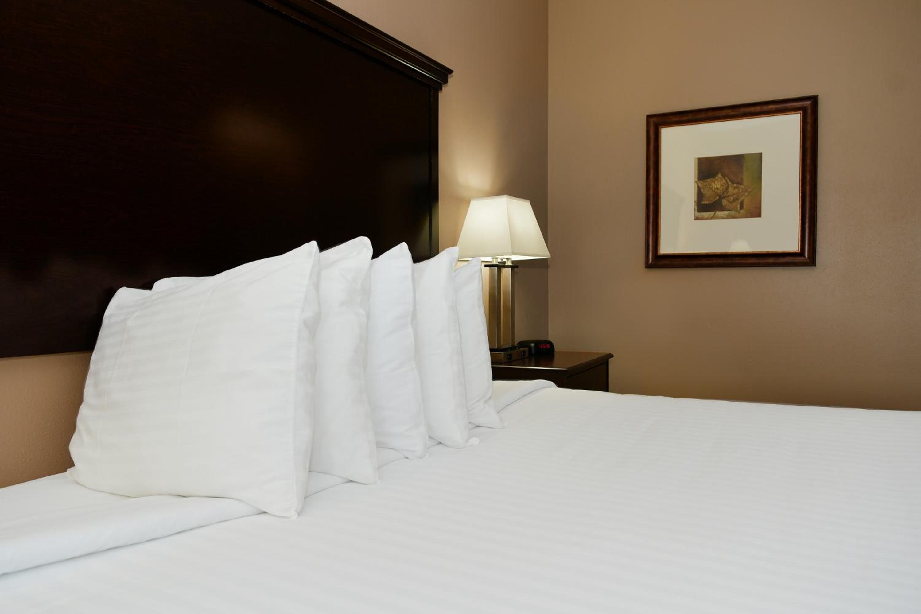 Cobblestone Inn & Suites - Denison | Majestic Hills, Billede 5