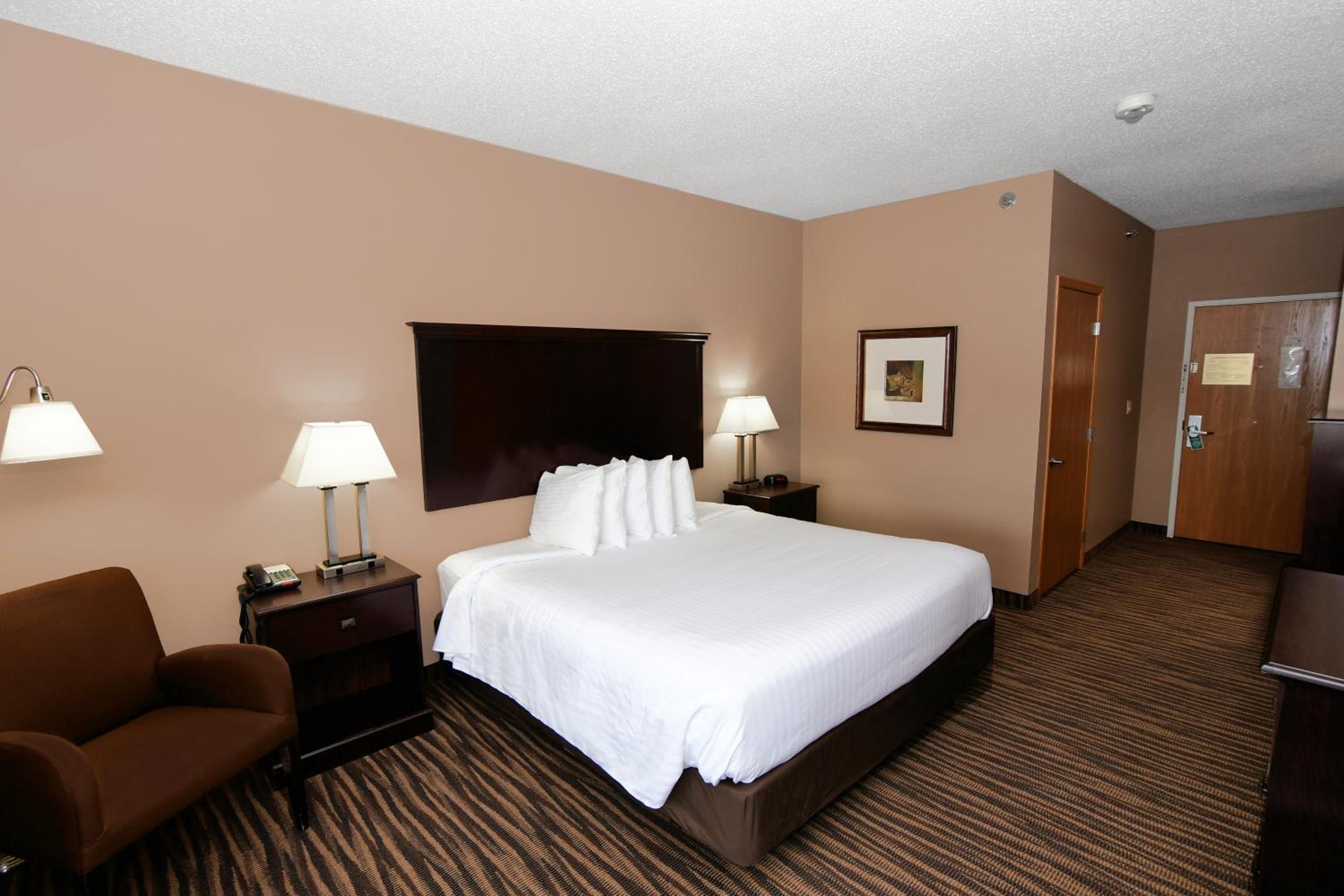 Cobblestone Inn & Suites - Denison | Majestic Hills, Billede 11