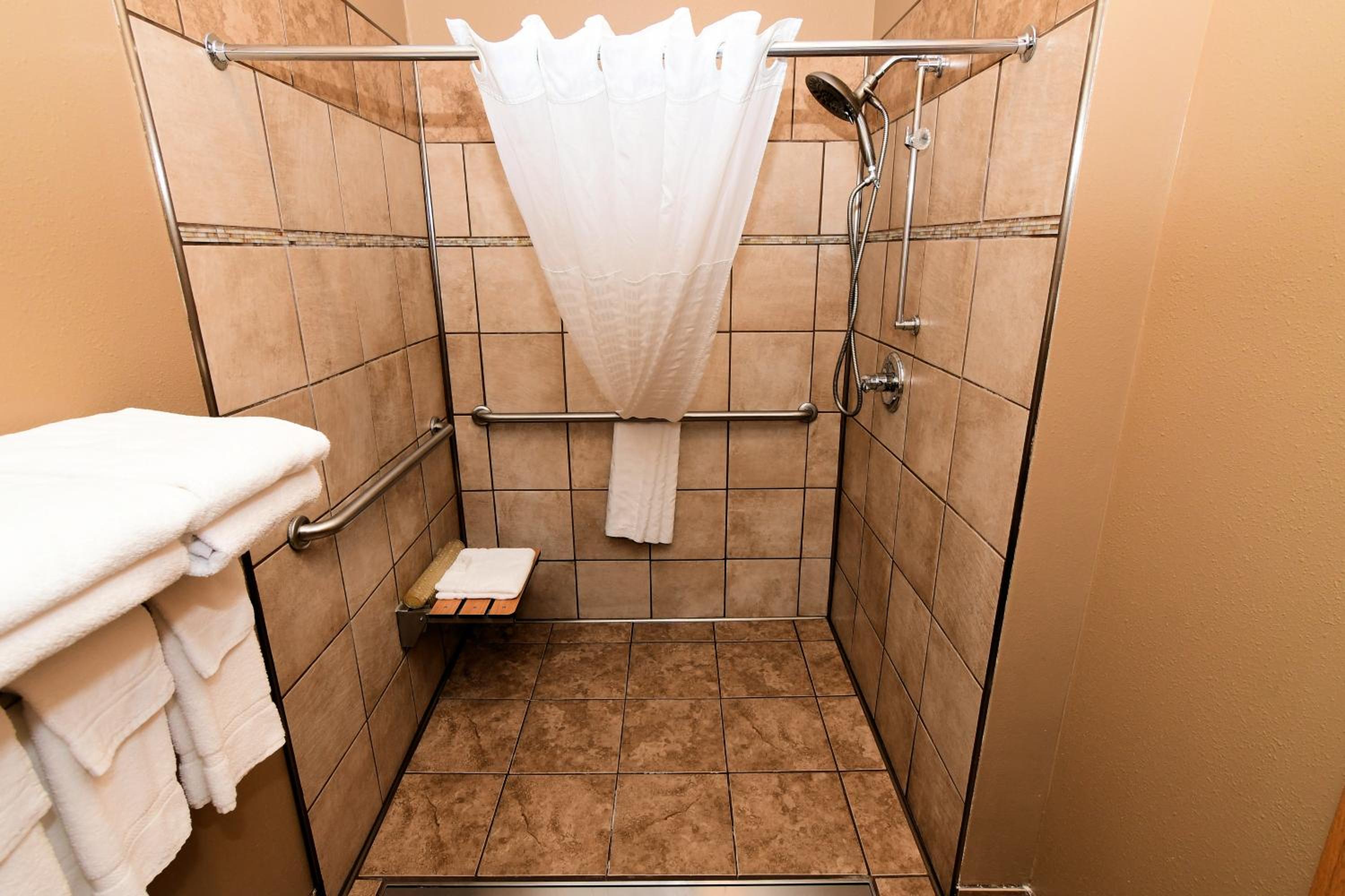 Cobblestone Inn & Suites - Denison | Majestic Hills, Billede 7