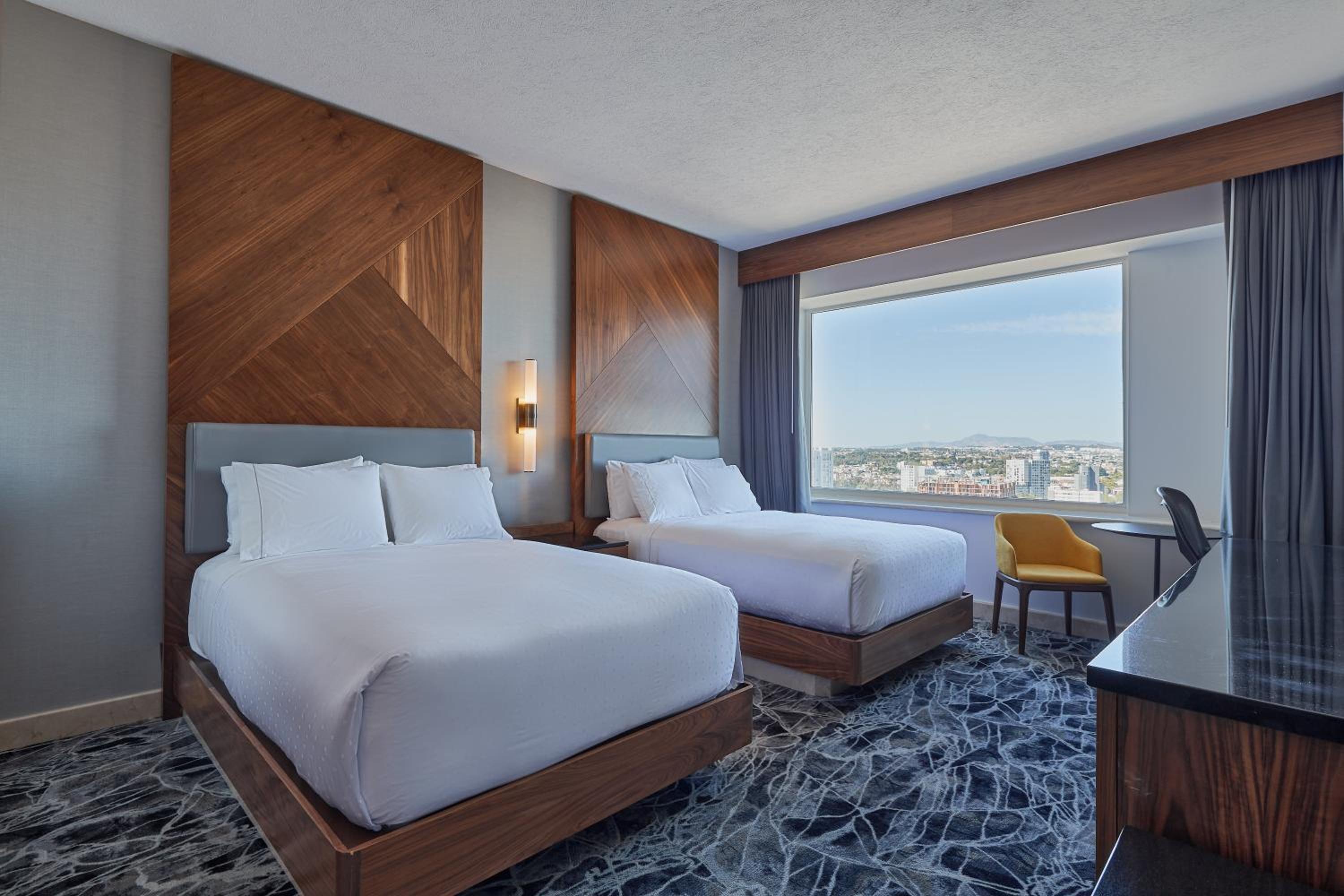 Club Double Room - Photo 1