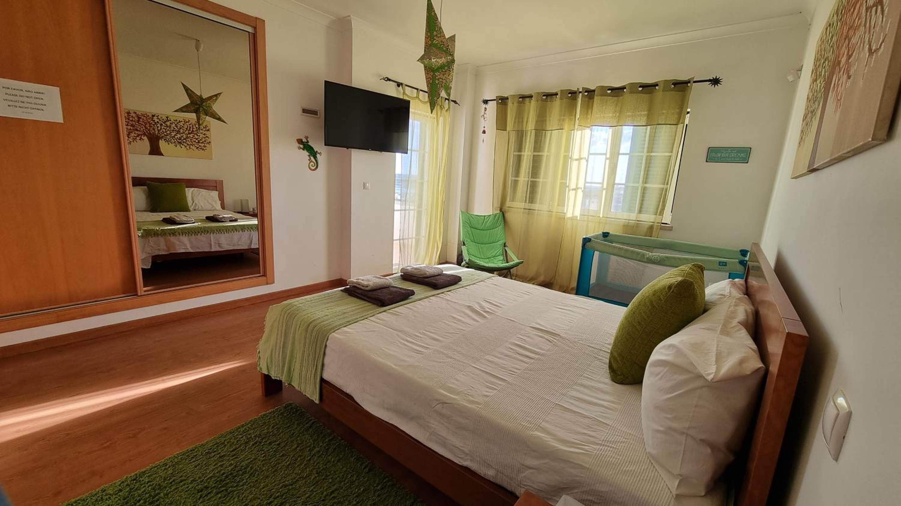 Four-Bedroom House photo 1