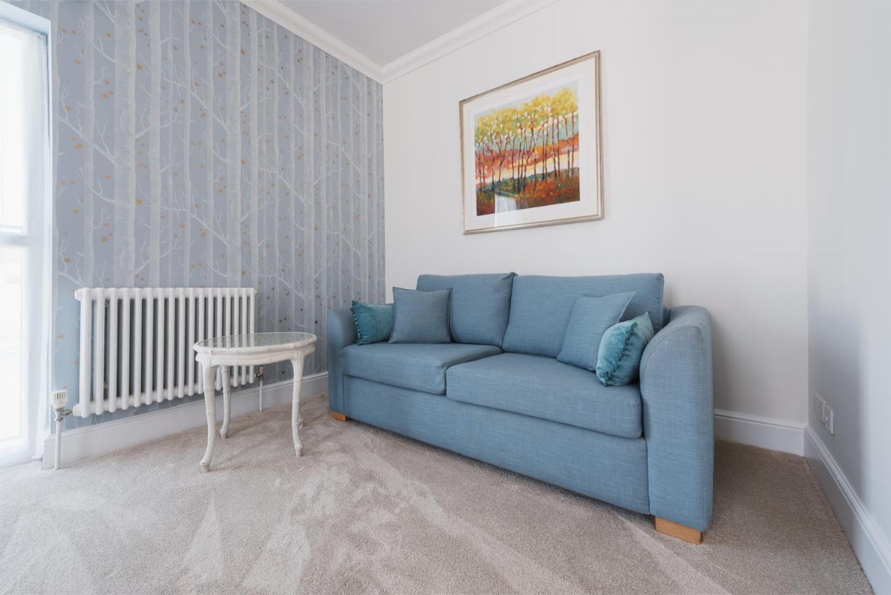 Family Room (2 Adults + 2 Children) photo 2