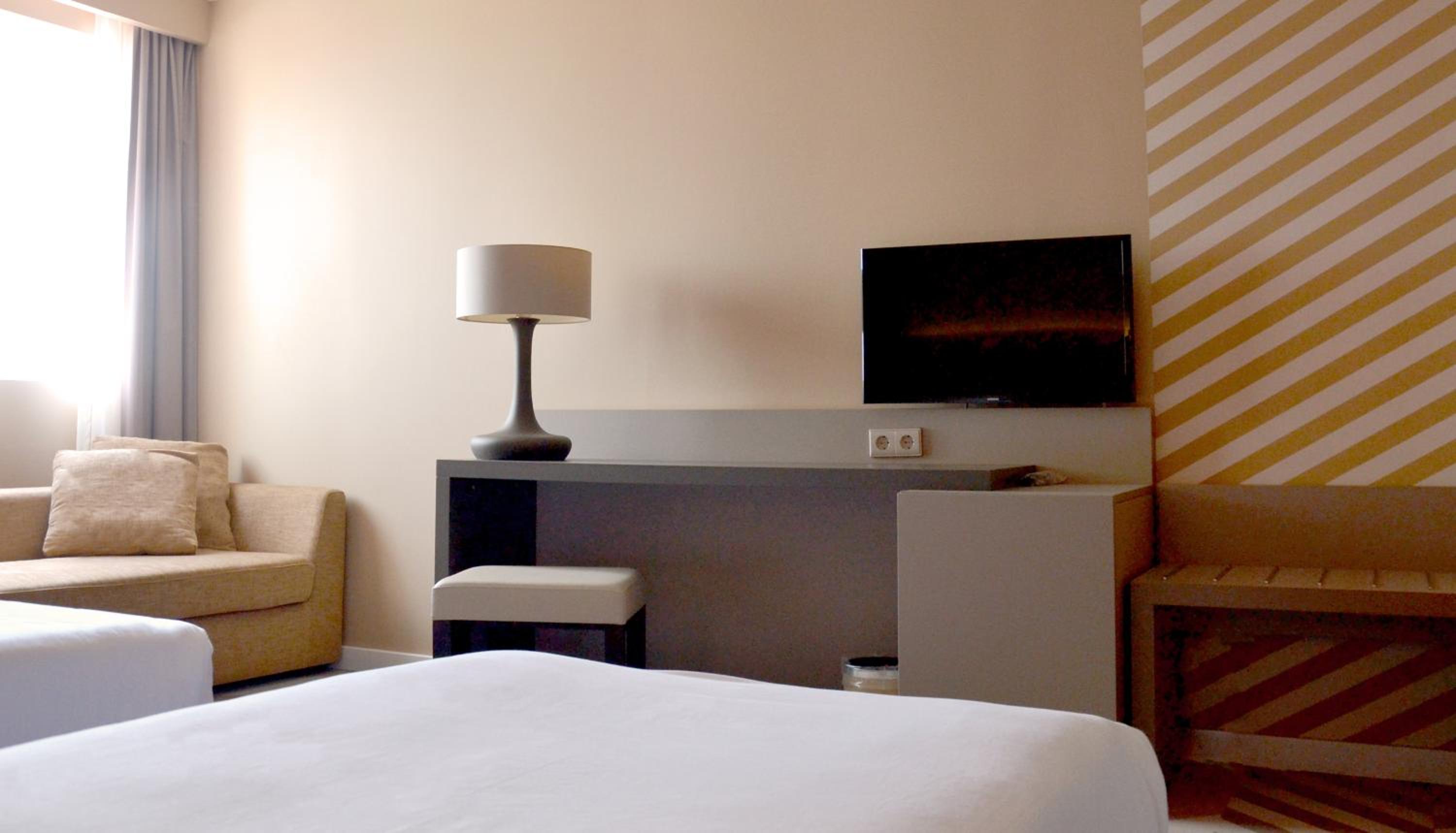 Double or Twin Room - Photo 3