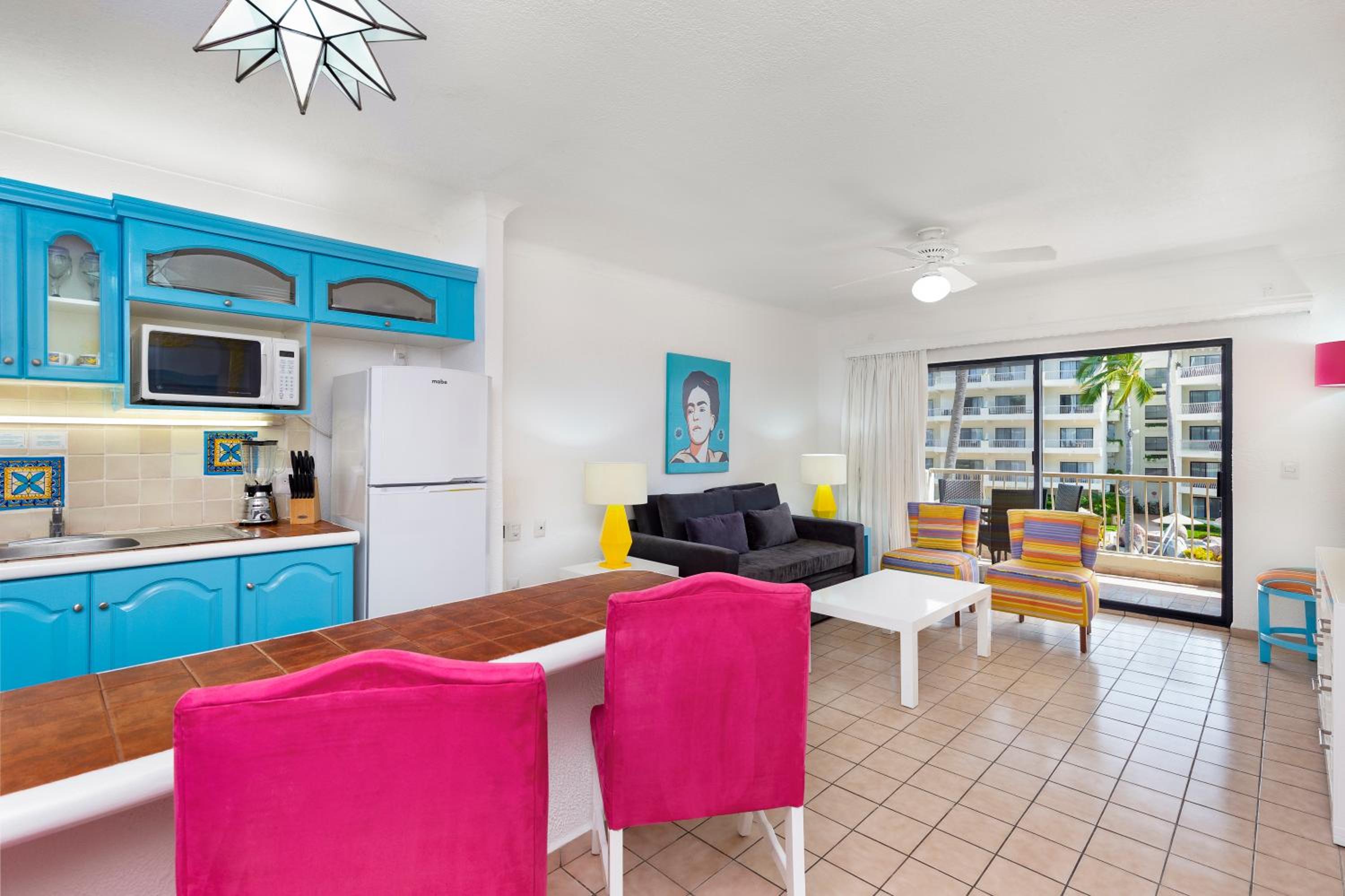 One-Bedroom Suite