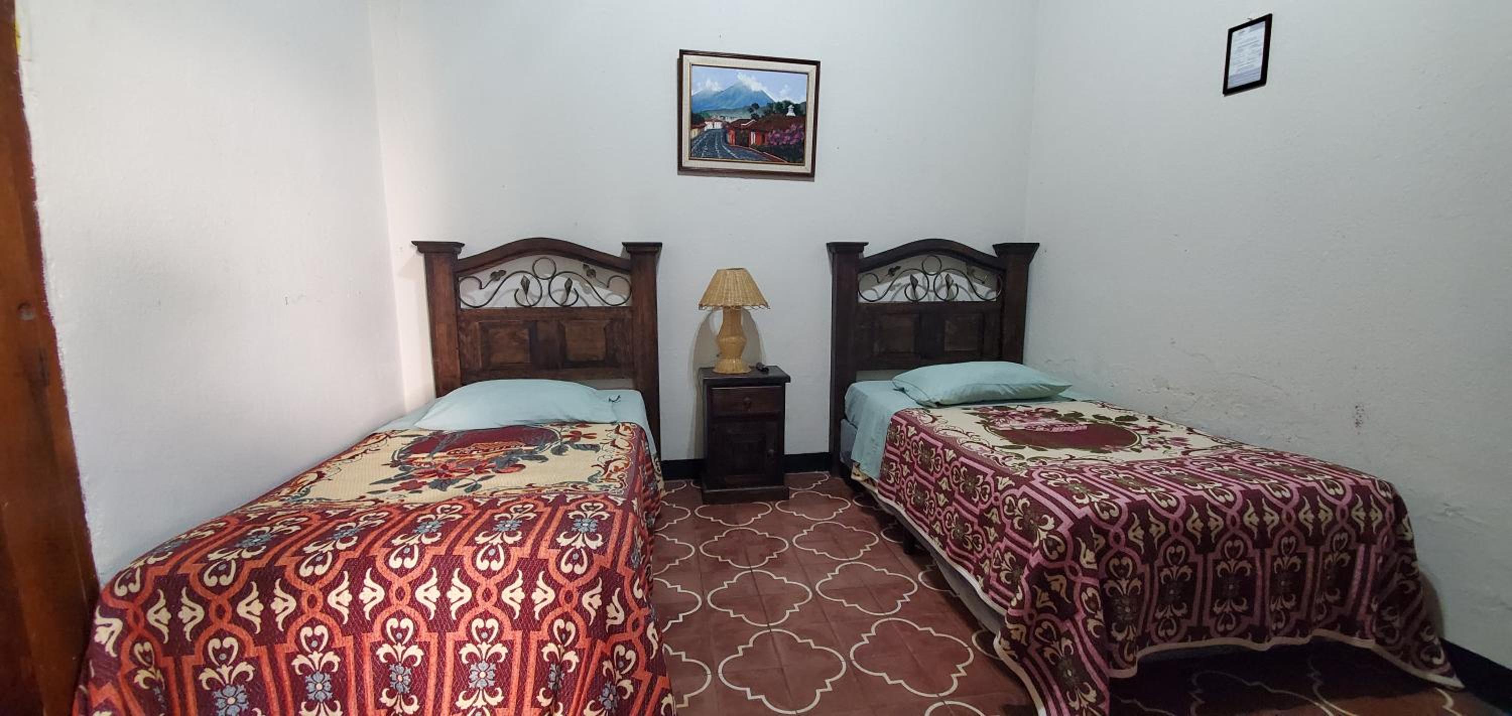 Twin Room with Shared Bathroom photo 1