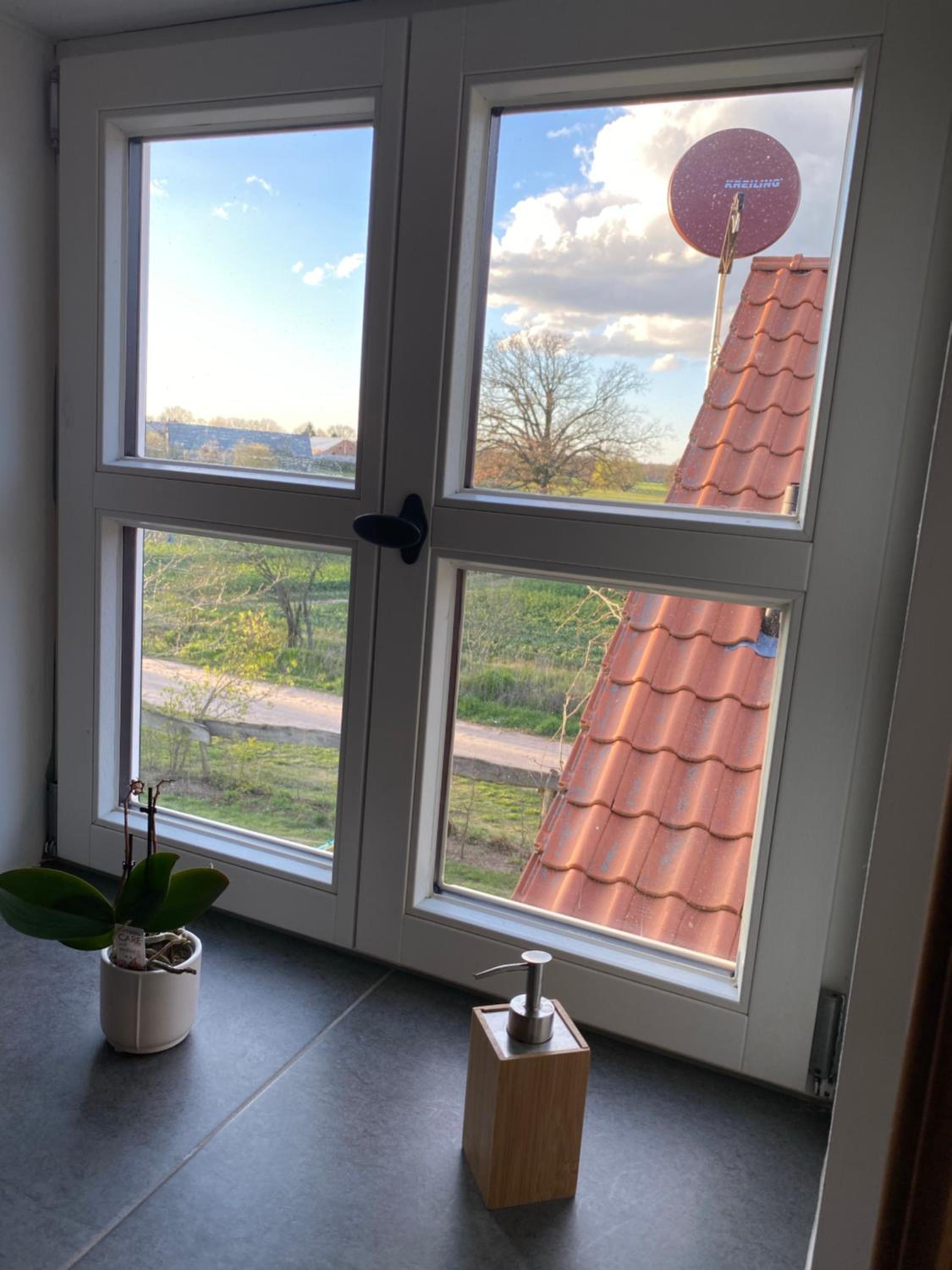 Double Room With Private External Bathroom photo 2