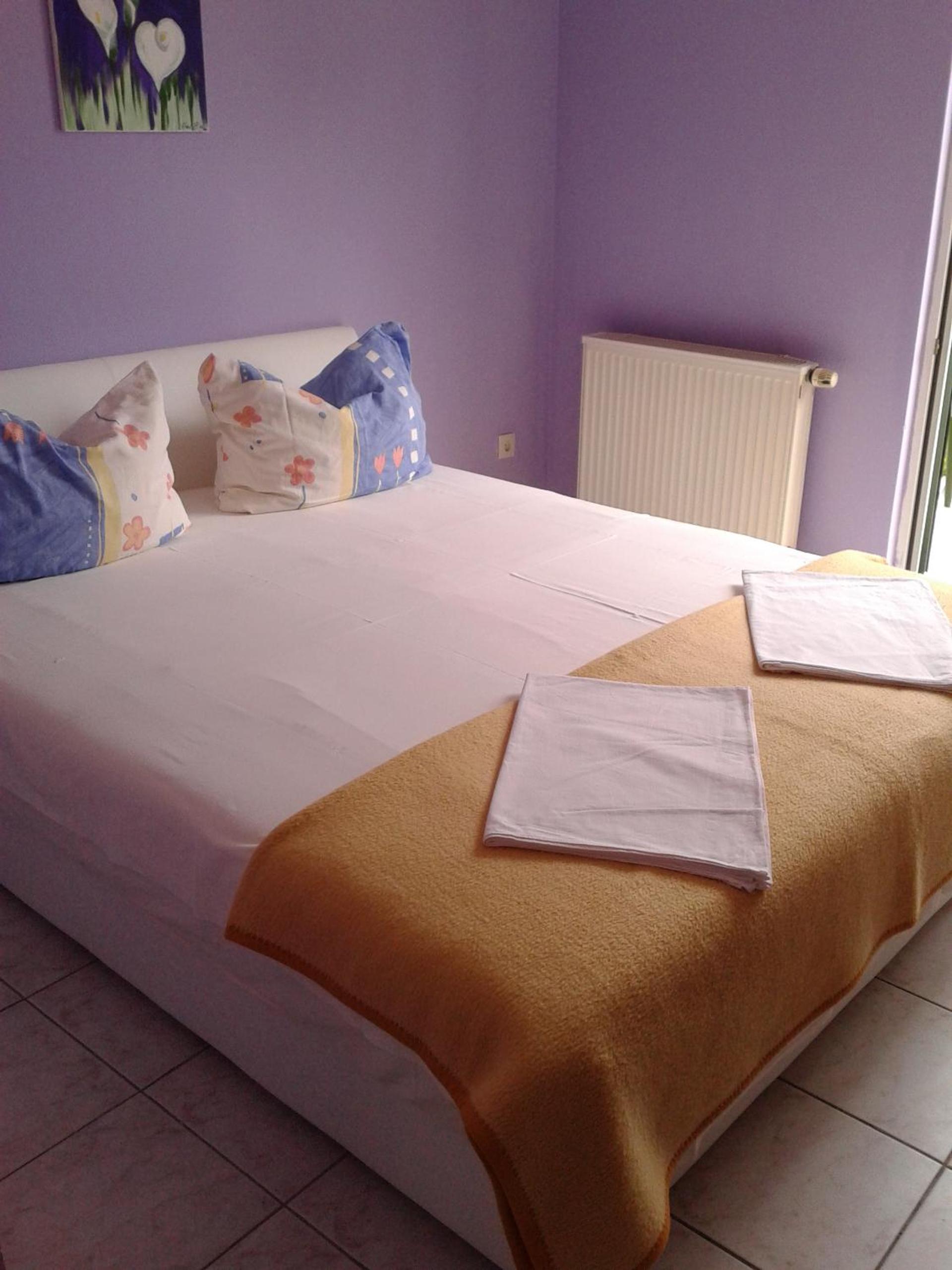 Double Room - Photo 19