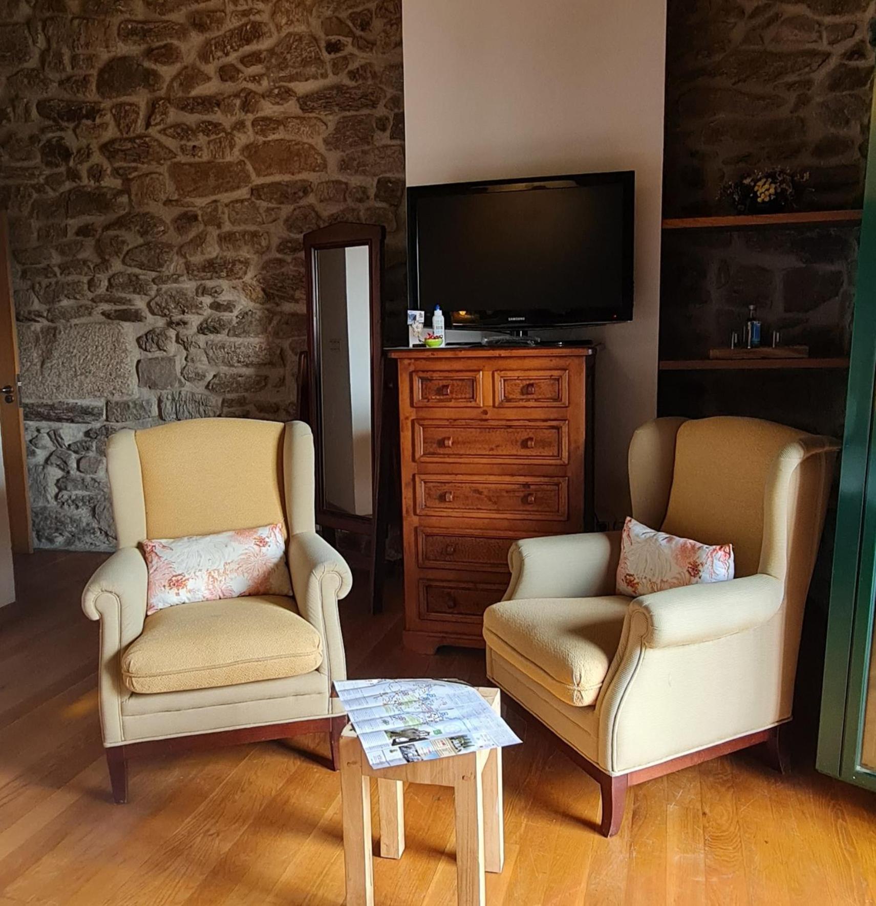 Superior Double Room with Balcony photo 2