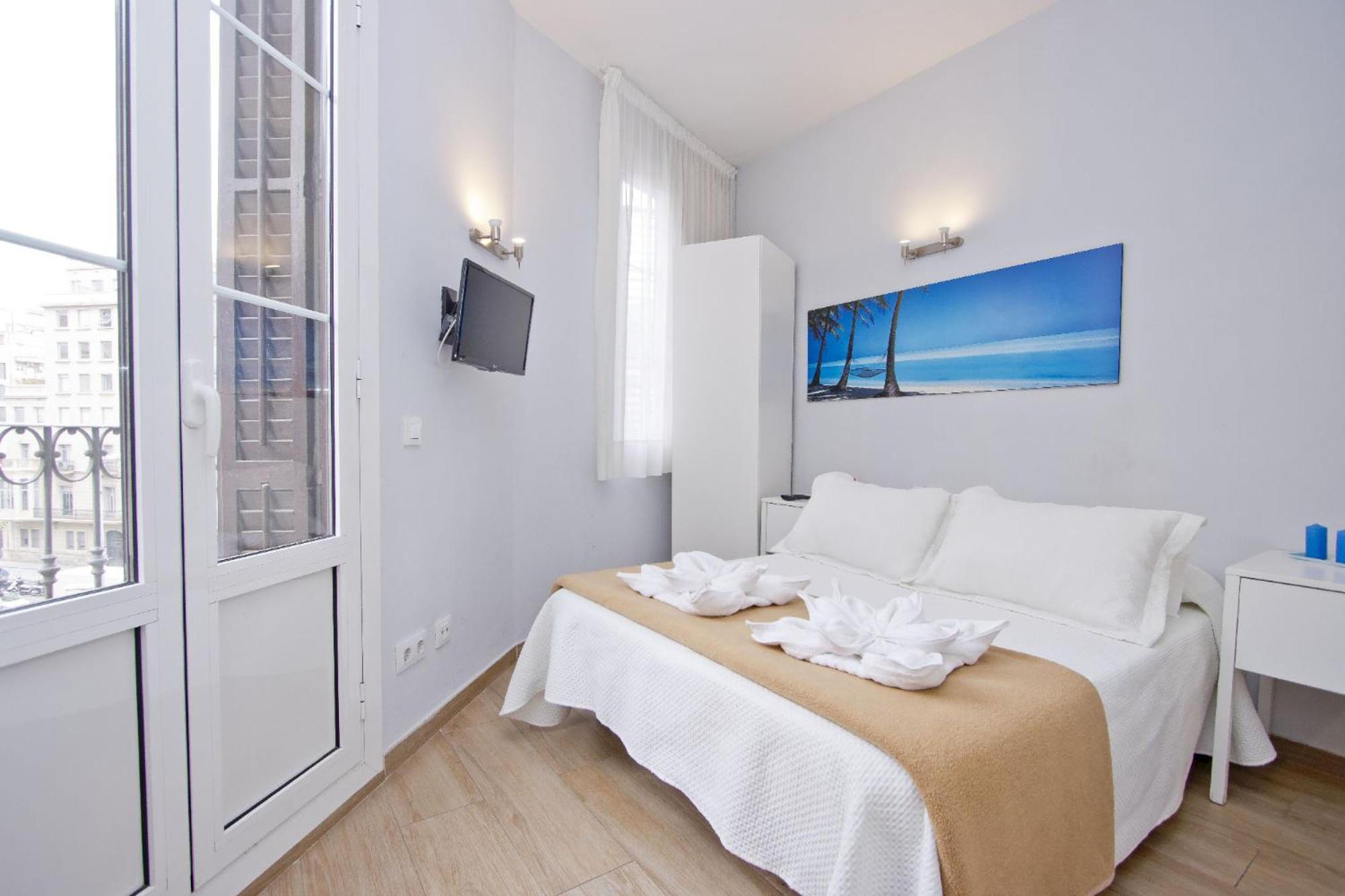Standard Double or Twin Room photo 3