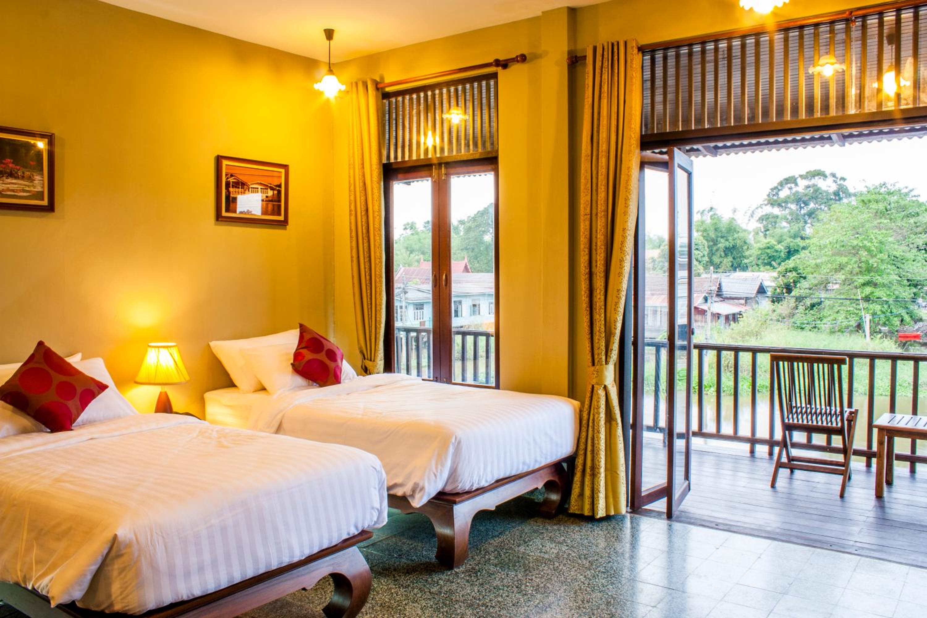 Twin Room with Balcony