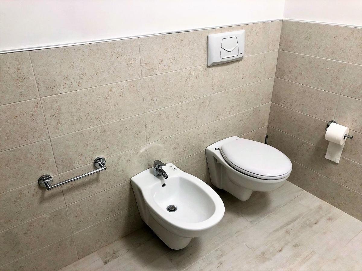 Three-Bedroom Apartment - Photo 32