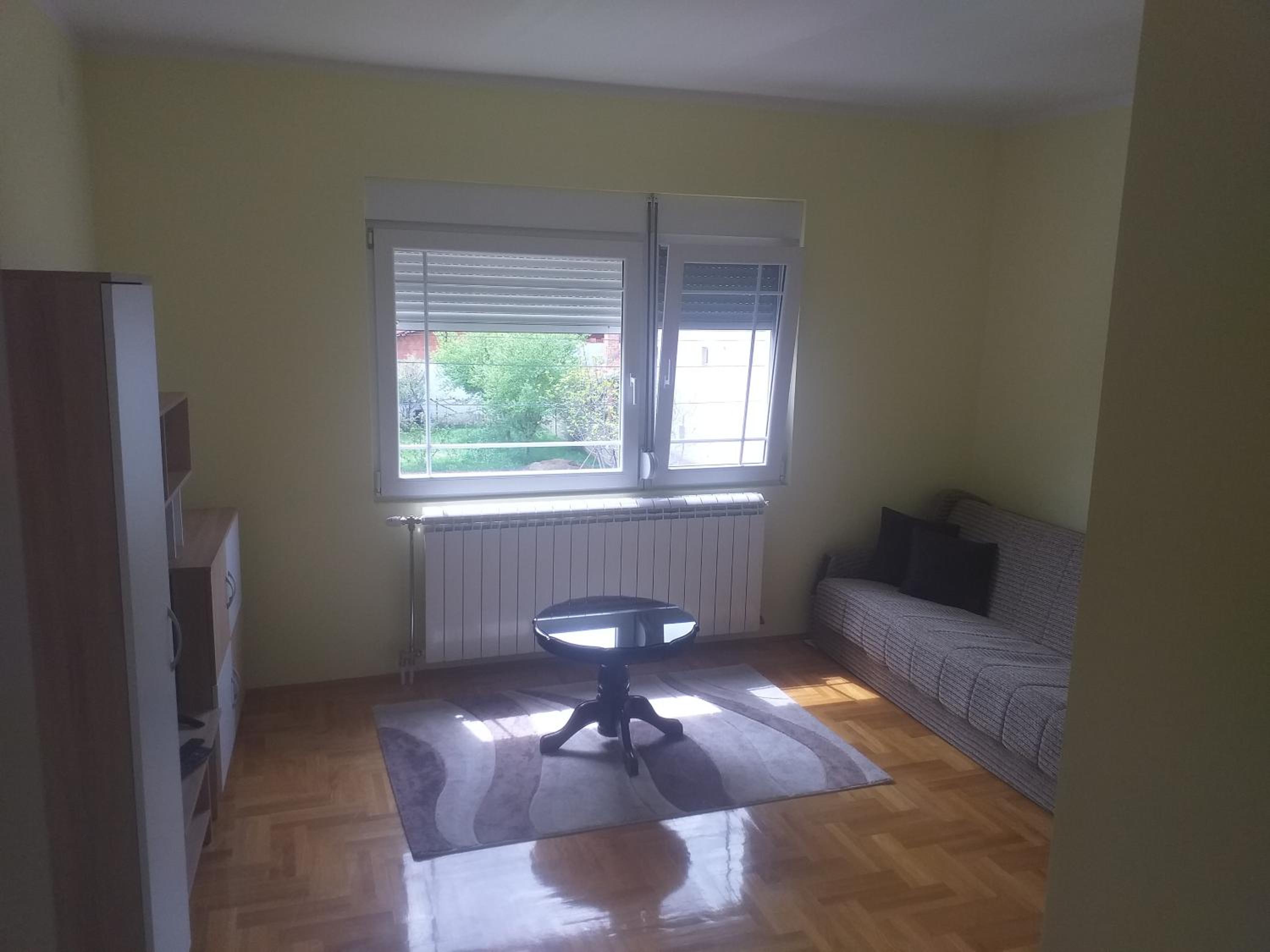 One-Bedroom Apartment photo 3