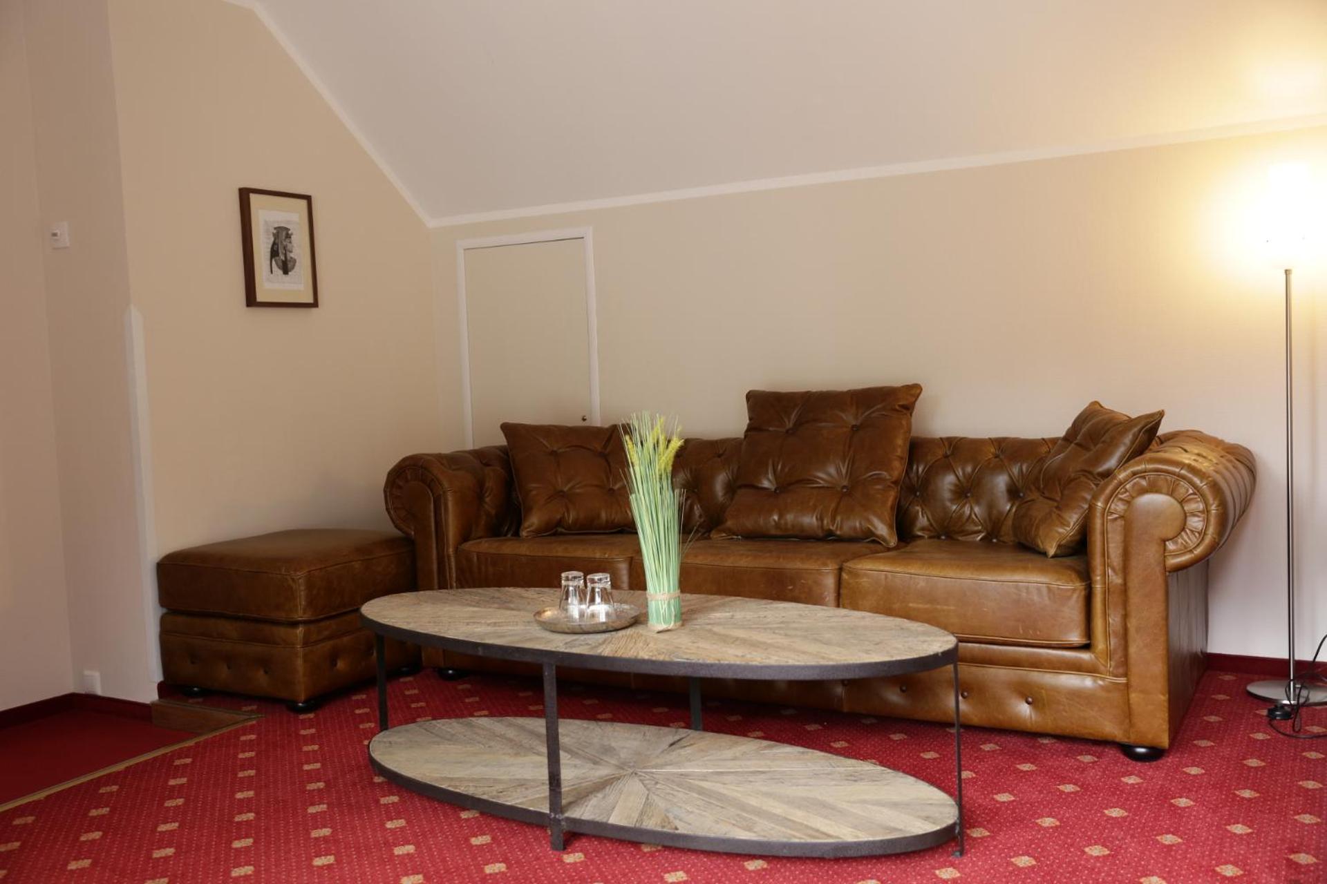 One-Bedroom Suite photo 3
