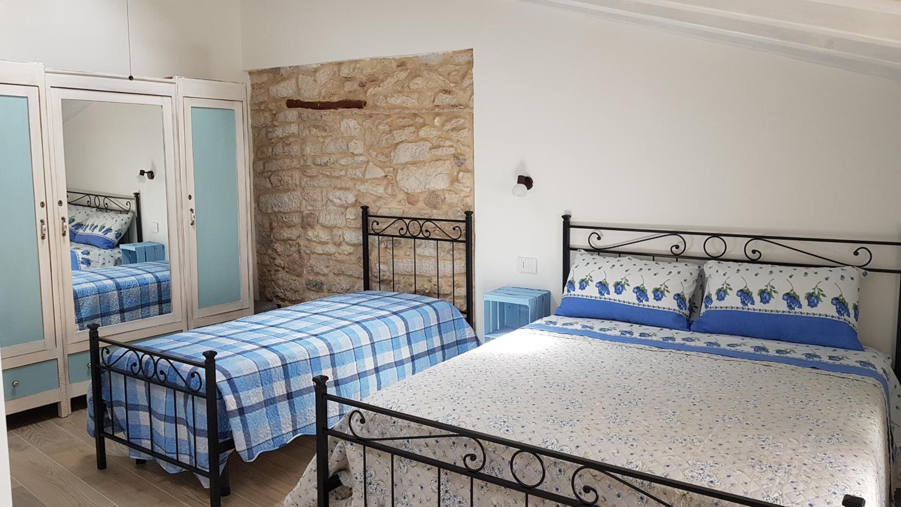 Double Room with Private Bathroom photo 1