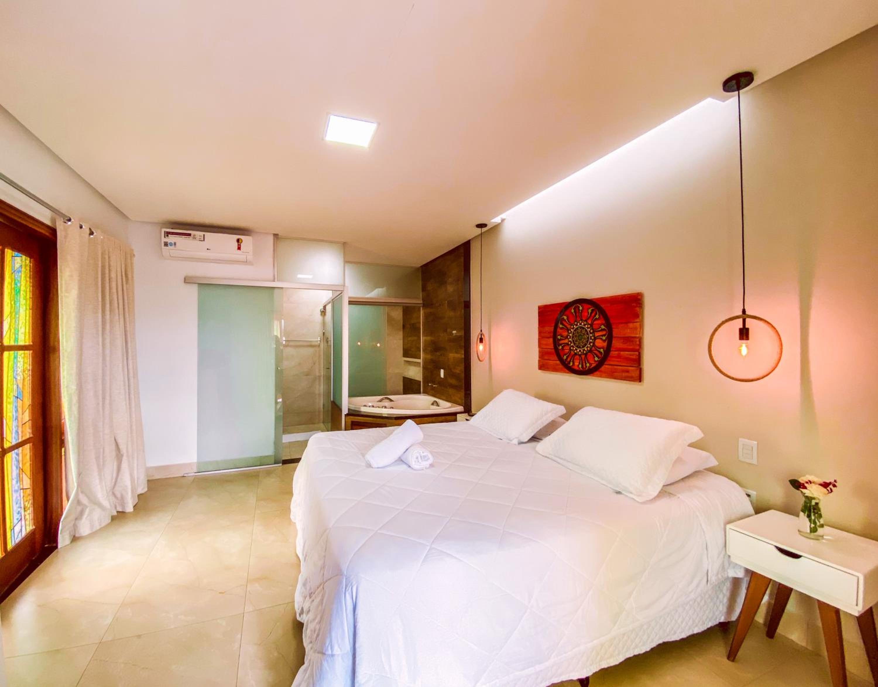 King Room with Spa Bath - Photo 4