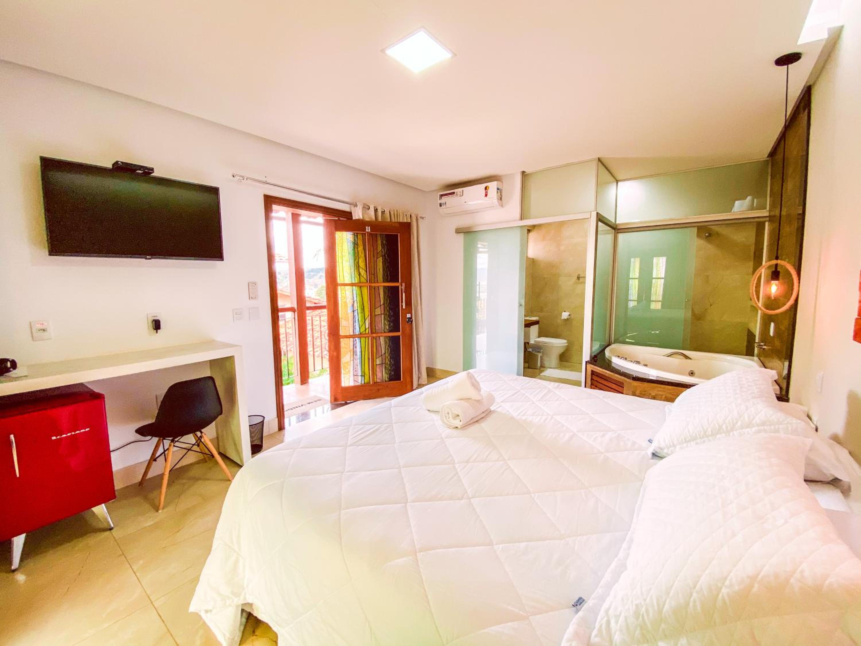 King Room with Spa Bath - Photo 11