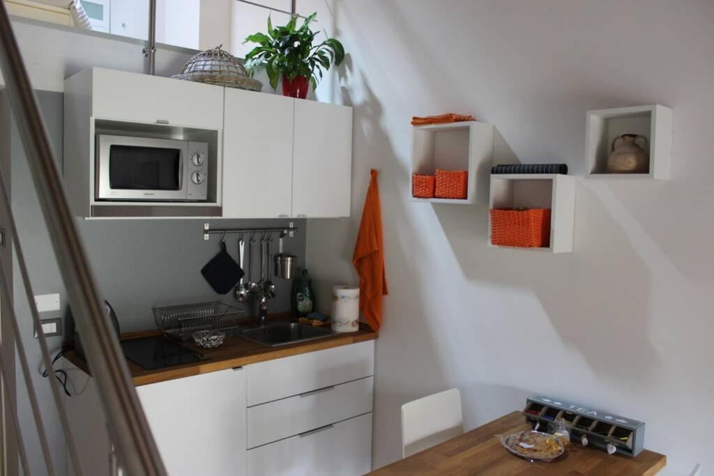 One-Bedroom Apartment - Photo 5