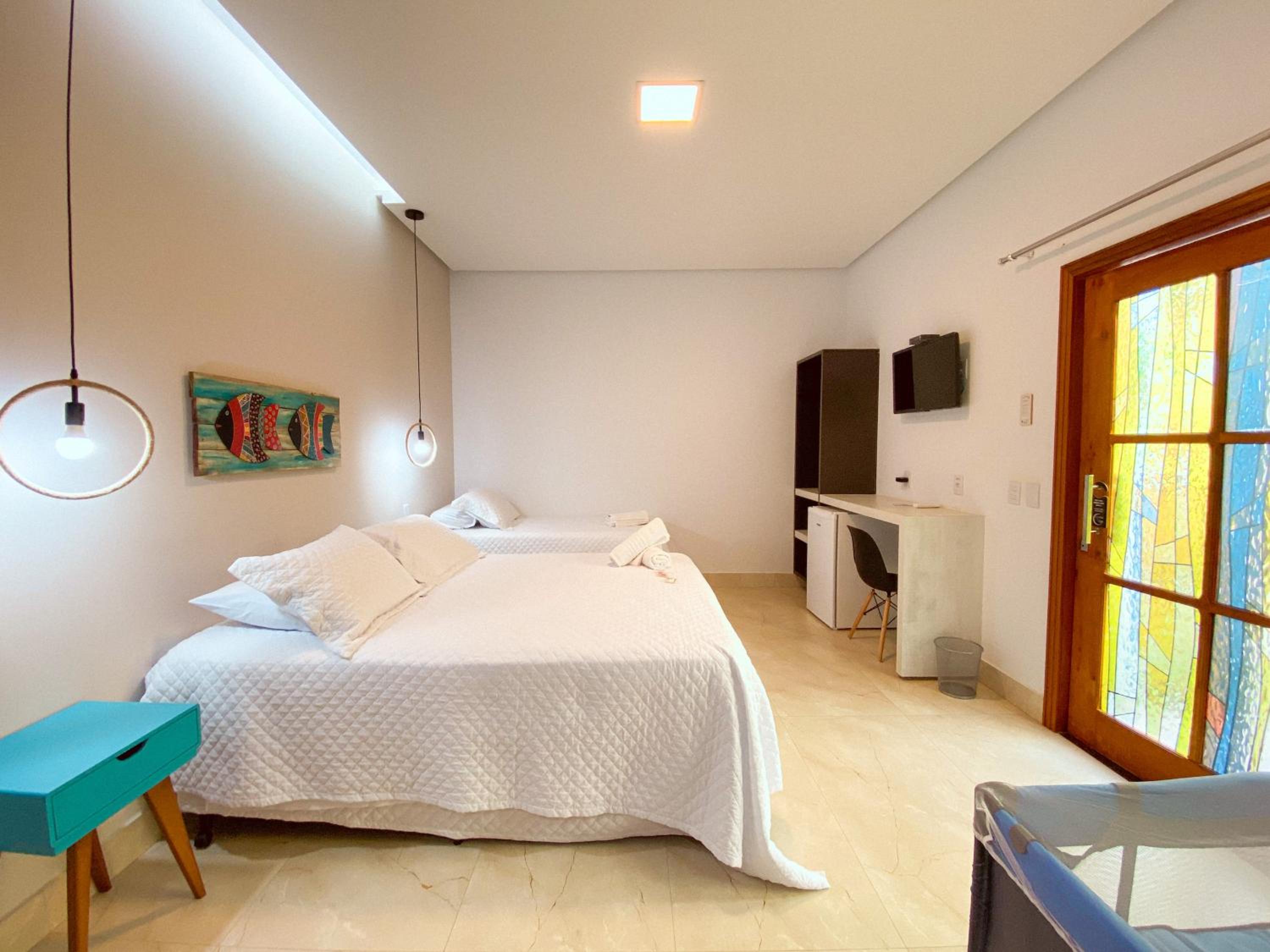 Deluxe Triple Room - Photo 9