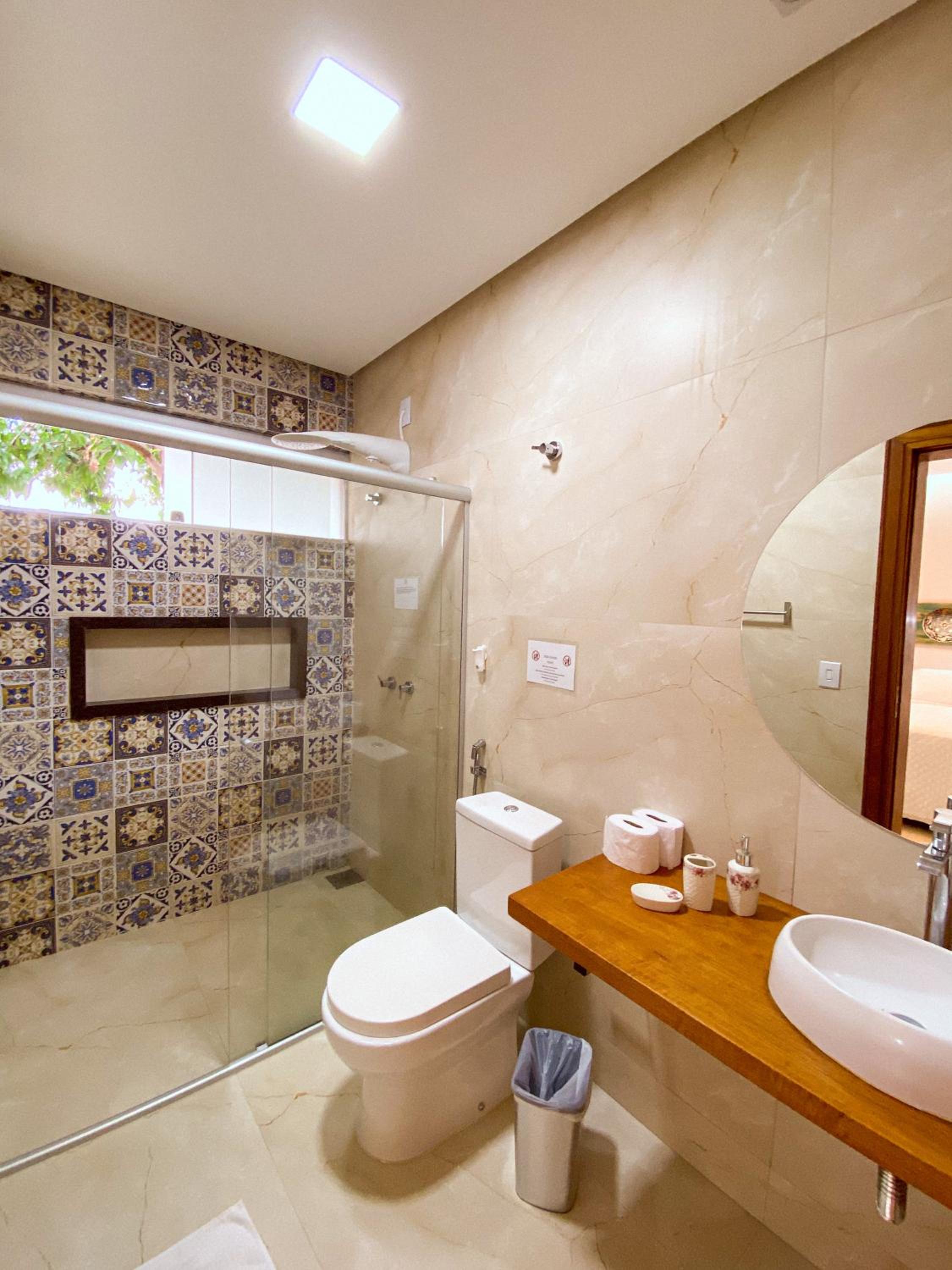 Deluxe Double Room - Photo 8