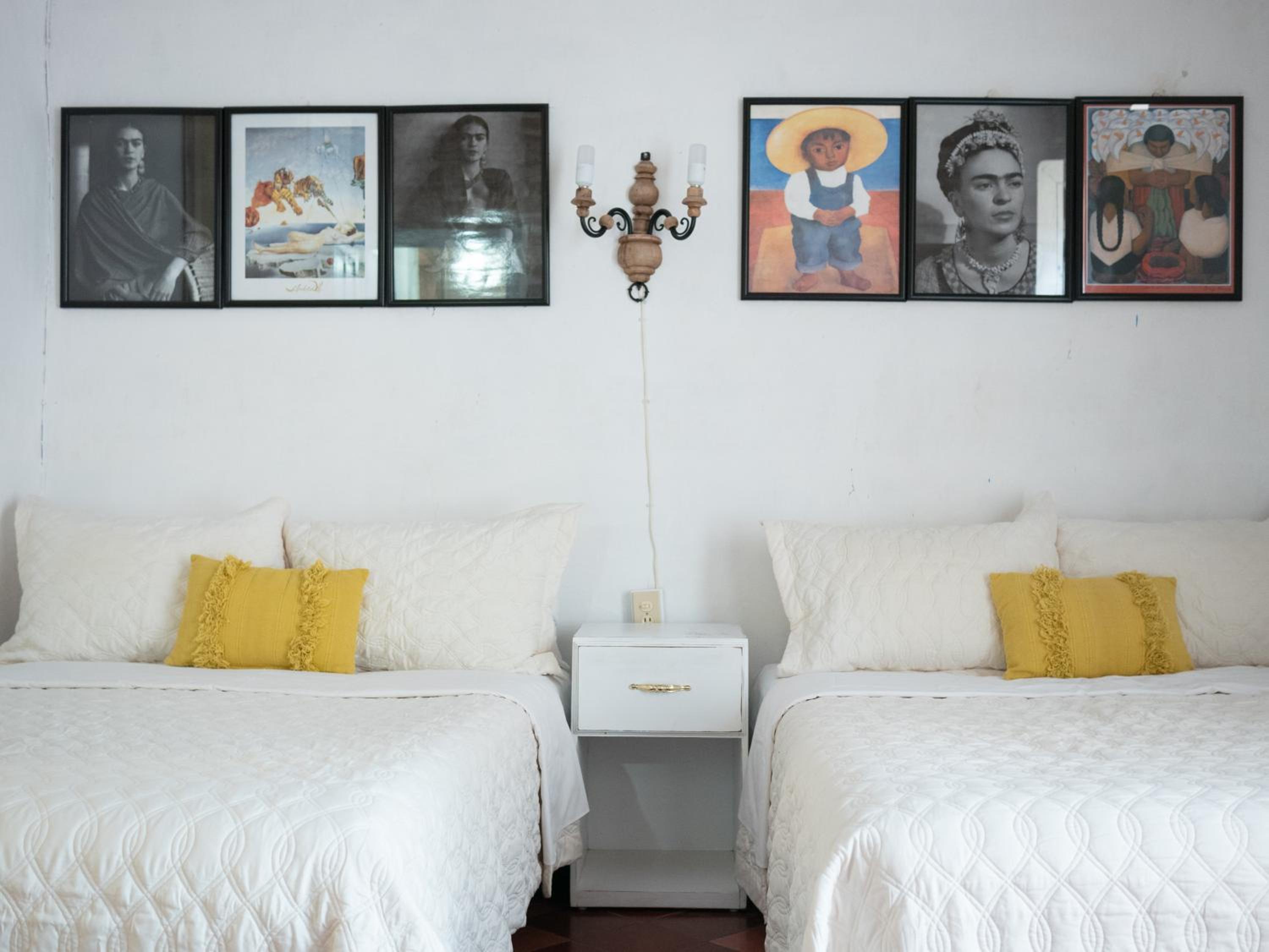 Triple Room with Balcony - Photo 2