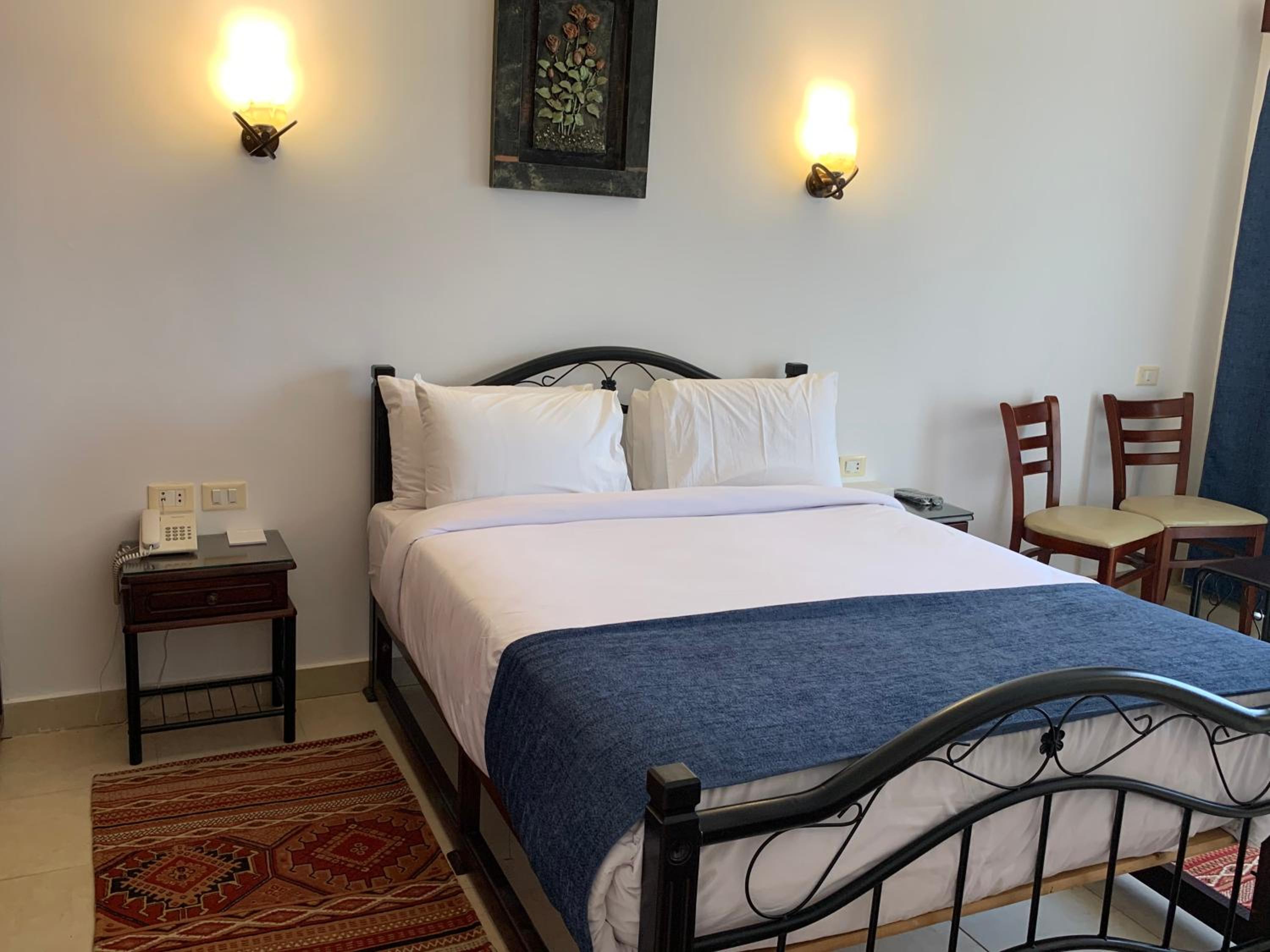 Superior Queen Room - Photo 4