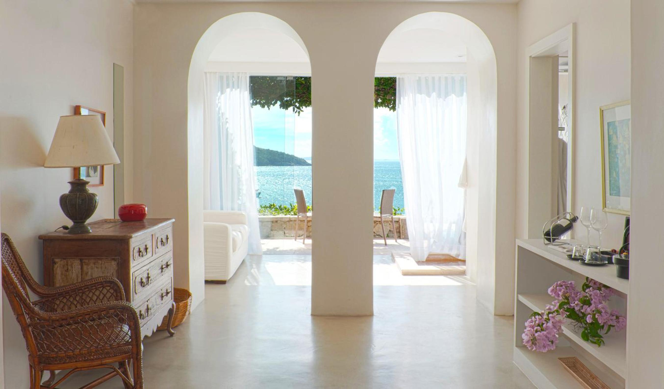 Suite with Balcony and Sea View photo 2