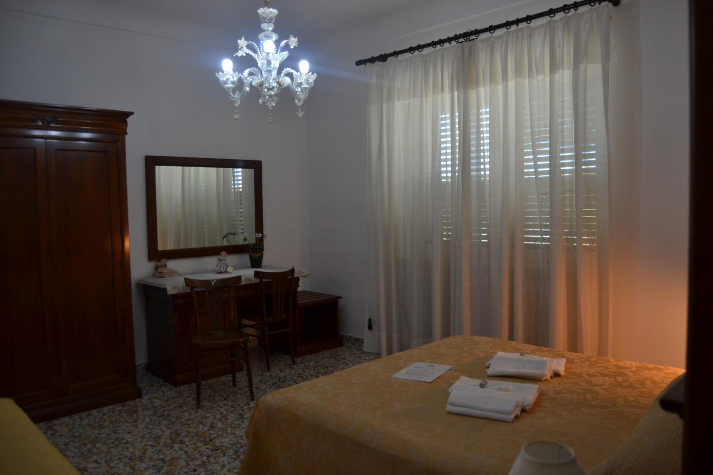 Triple Room with Shower photo 1
