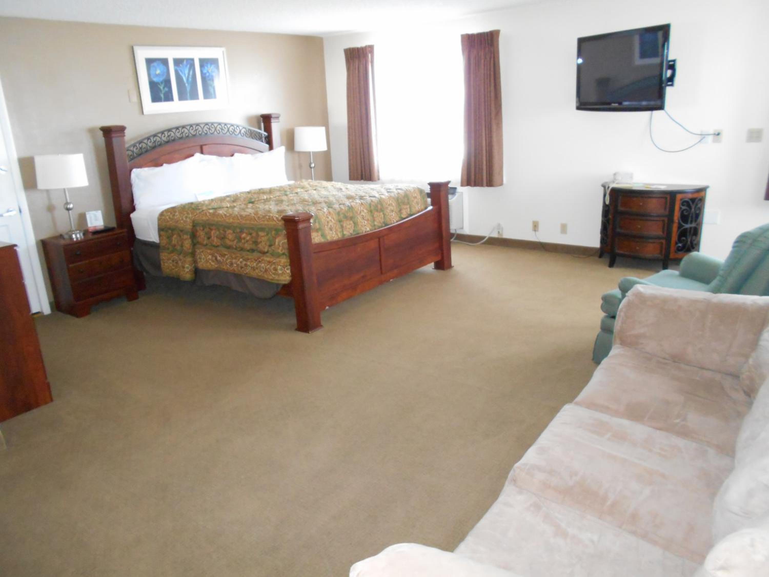 King Studio Suite - Non-Smoking - Photo 7