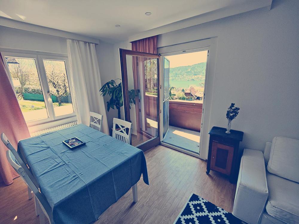 Apartment with Lake View - Photo 9