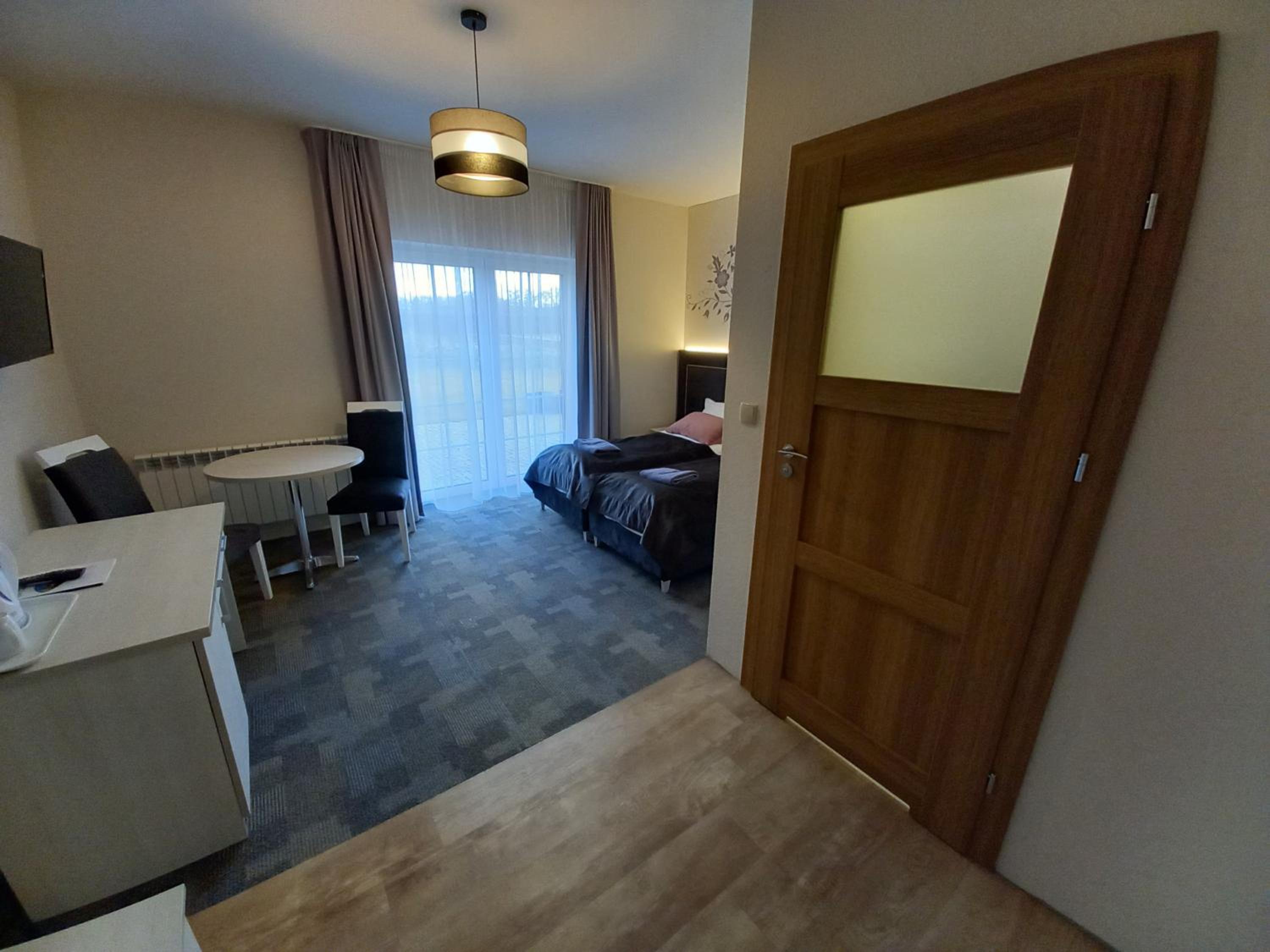 Deluxe Double or Twin Room photo 3