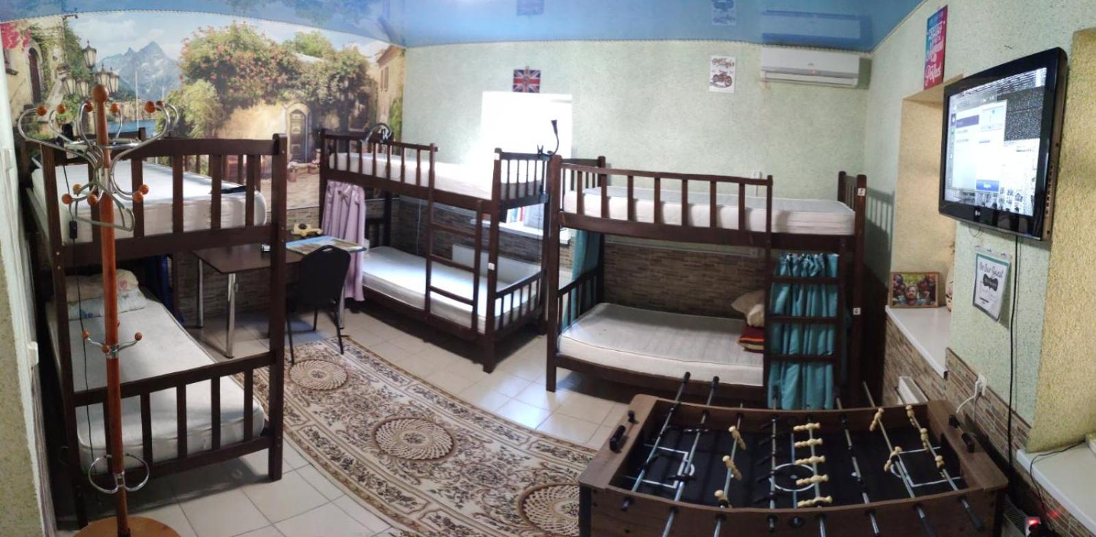 Bed in 6-Bed Mixed Dormitory Room photo 1