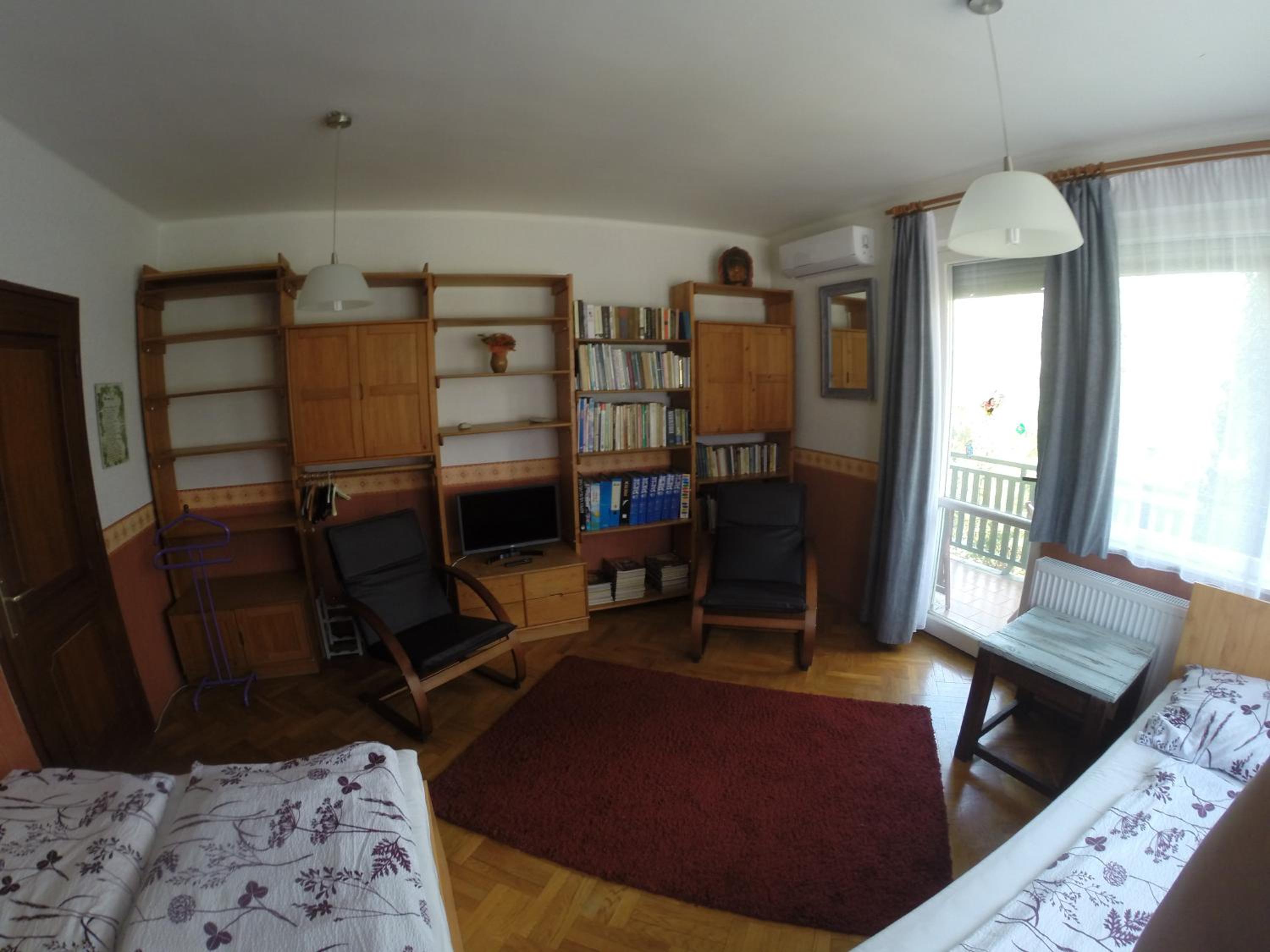 Apartment - Photo 22