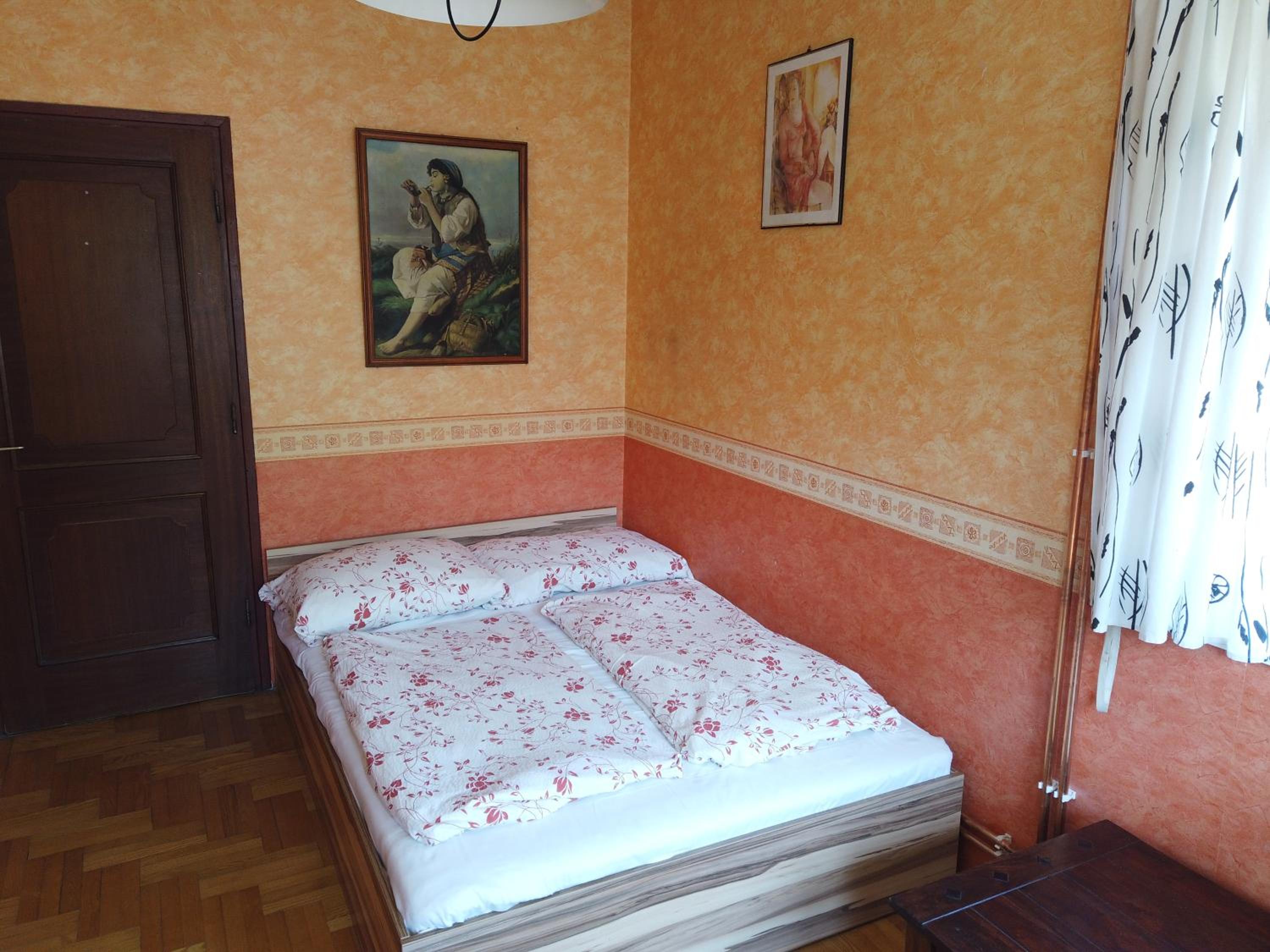 Apartment - Photo 25